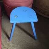 Tripod stool