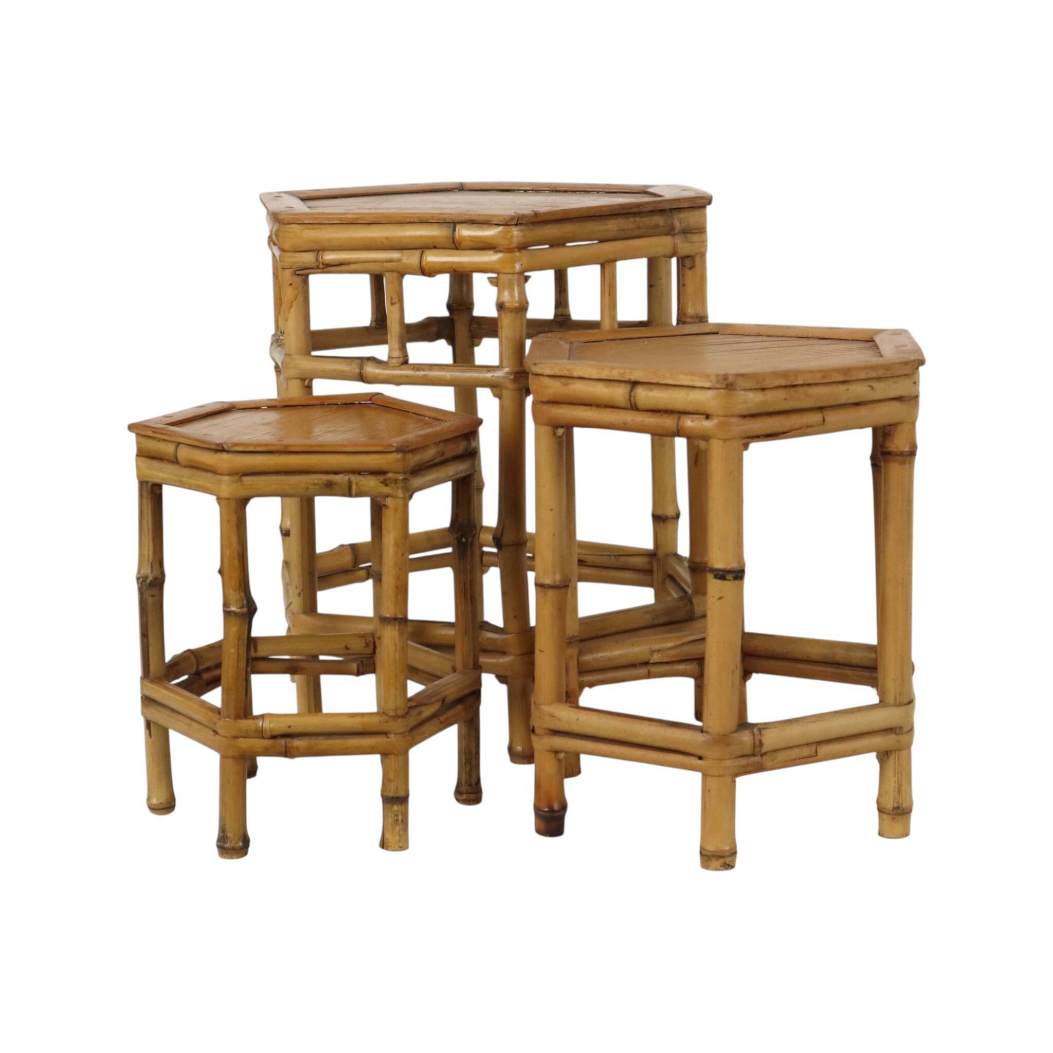 Vintage Set of 3 Bamboo and Rattan Side Tables / Nesting Tables – Boho Styl