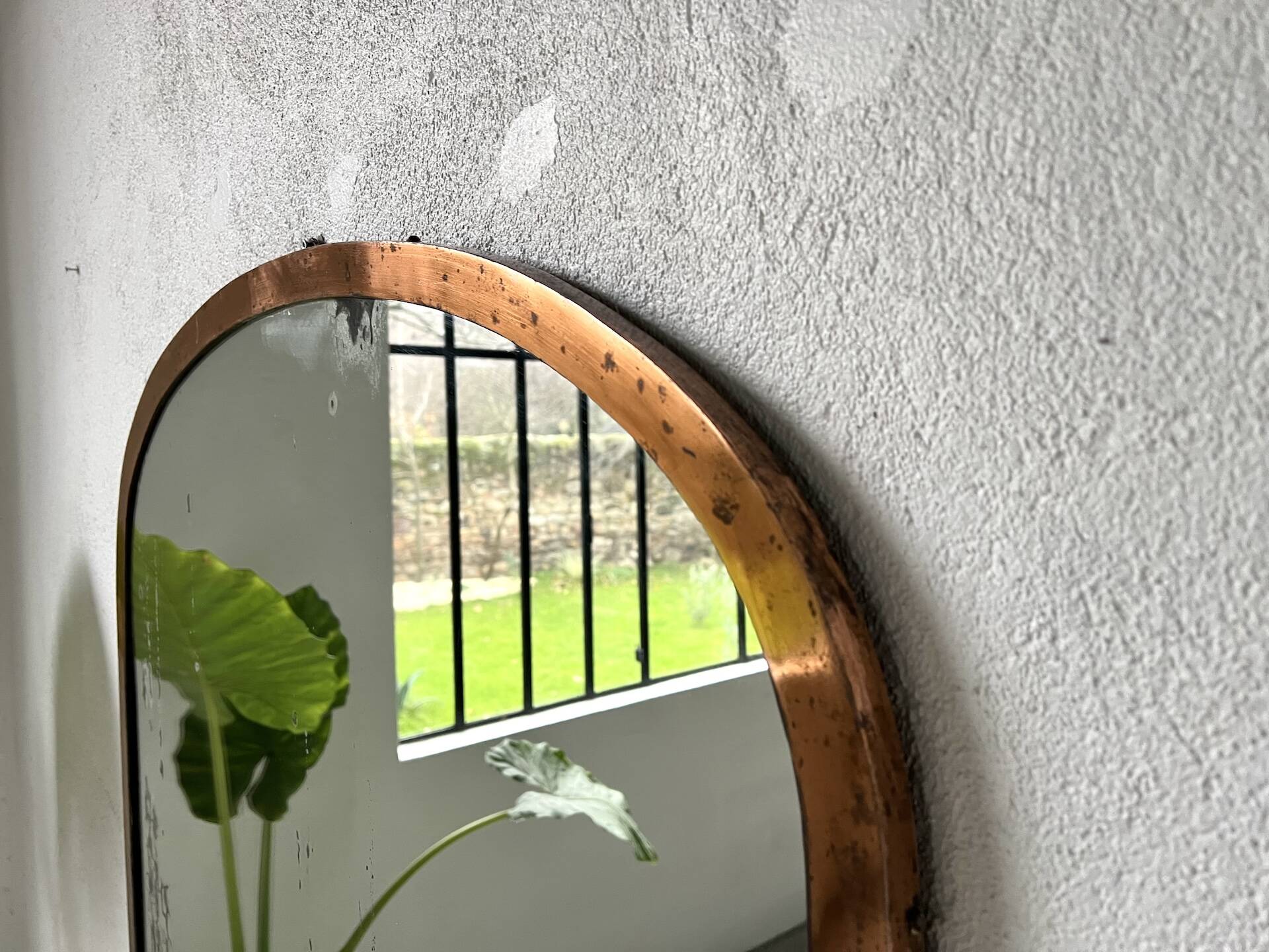 Large antique mercury mirror in copper-plated metal, 1930