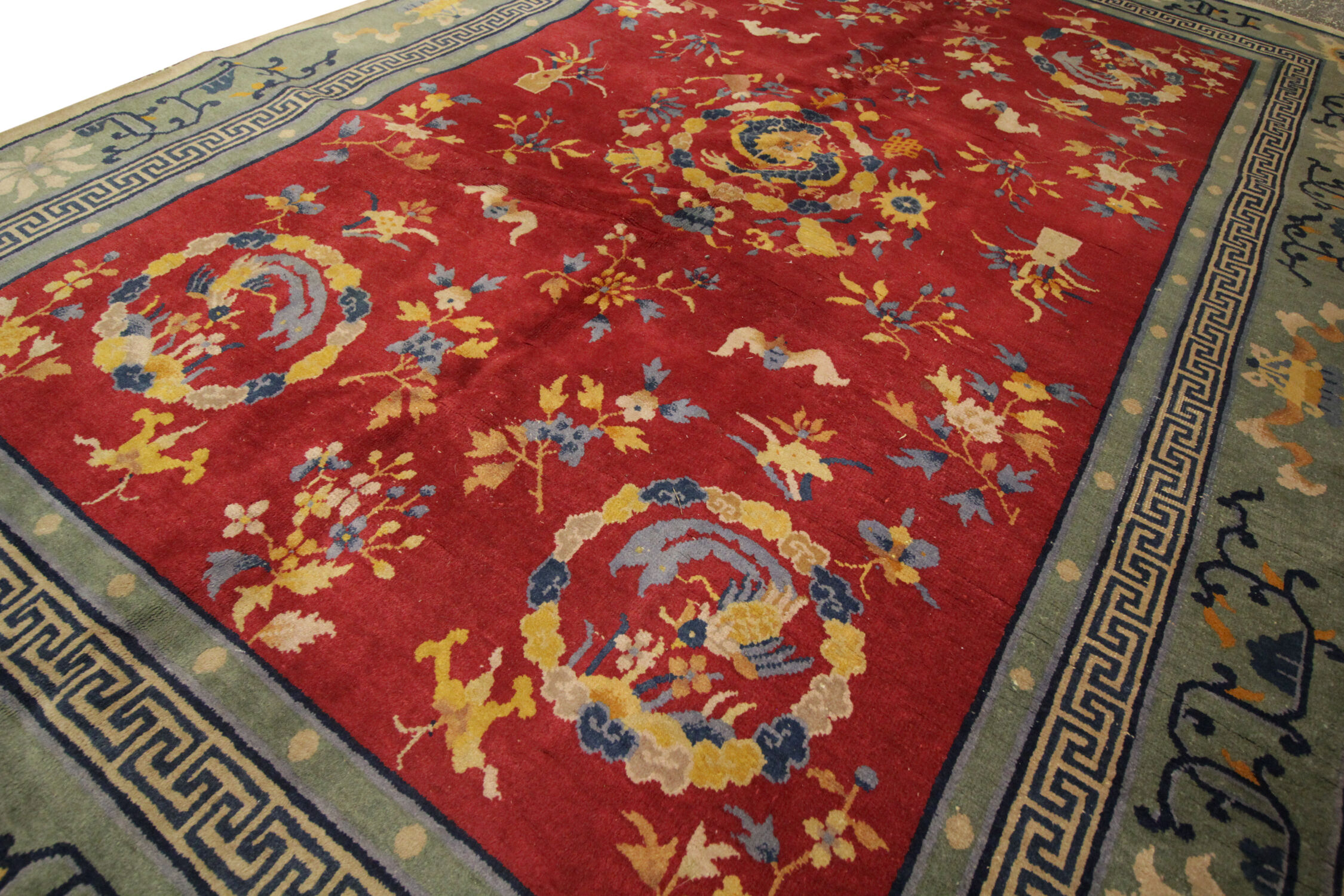 Handwoven Chinese Area Rug 182x270cm