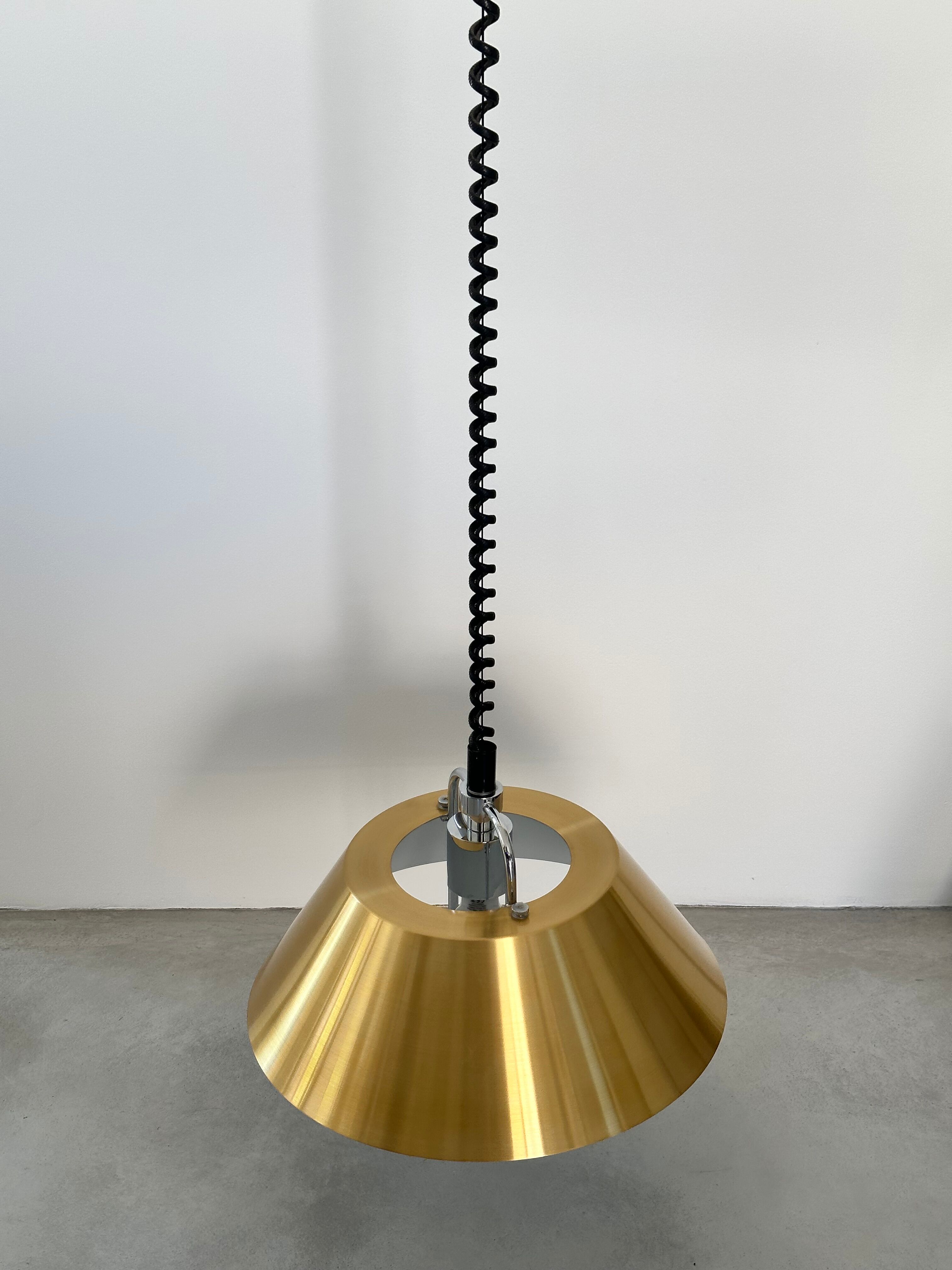 Chandelier pendant lamp rises and falls, design Jo Hammerborg for Fog and Mørup, Denmark circa 1960