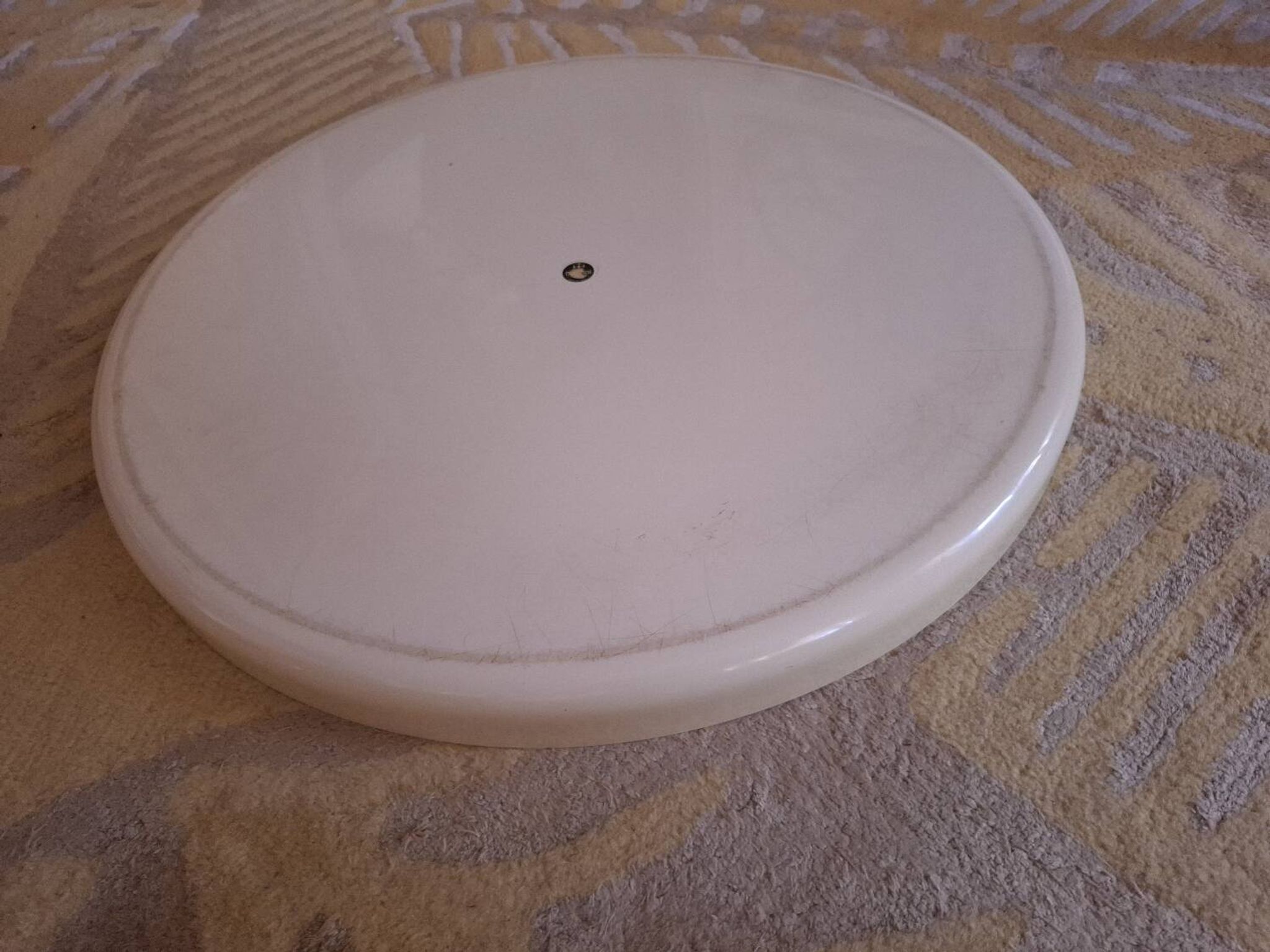 Vintage 70's Guzzini table top (56 cm)