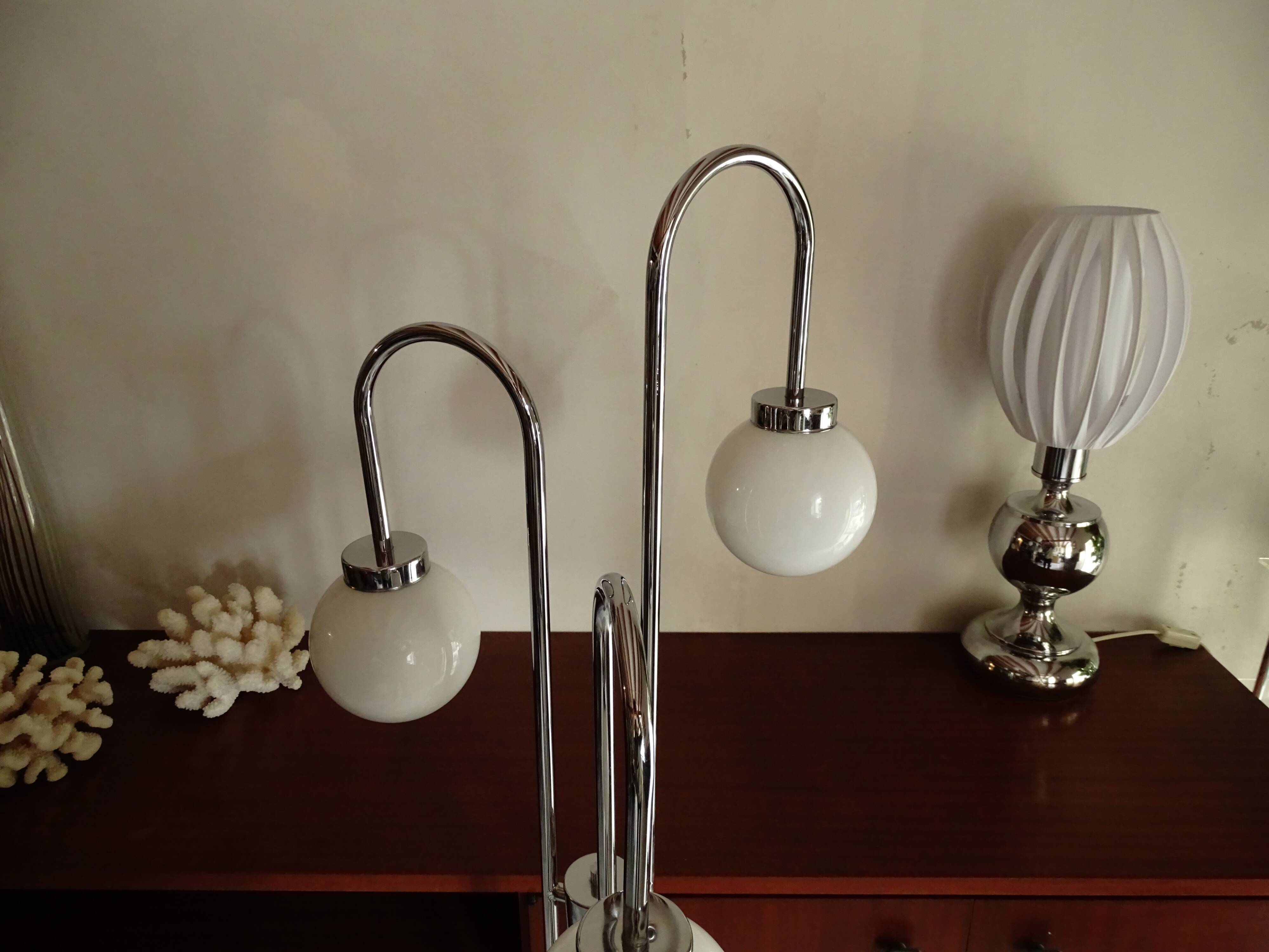 Lampadaire  chromé 3 boules 1970 vintage
