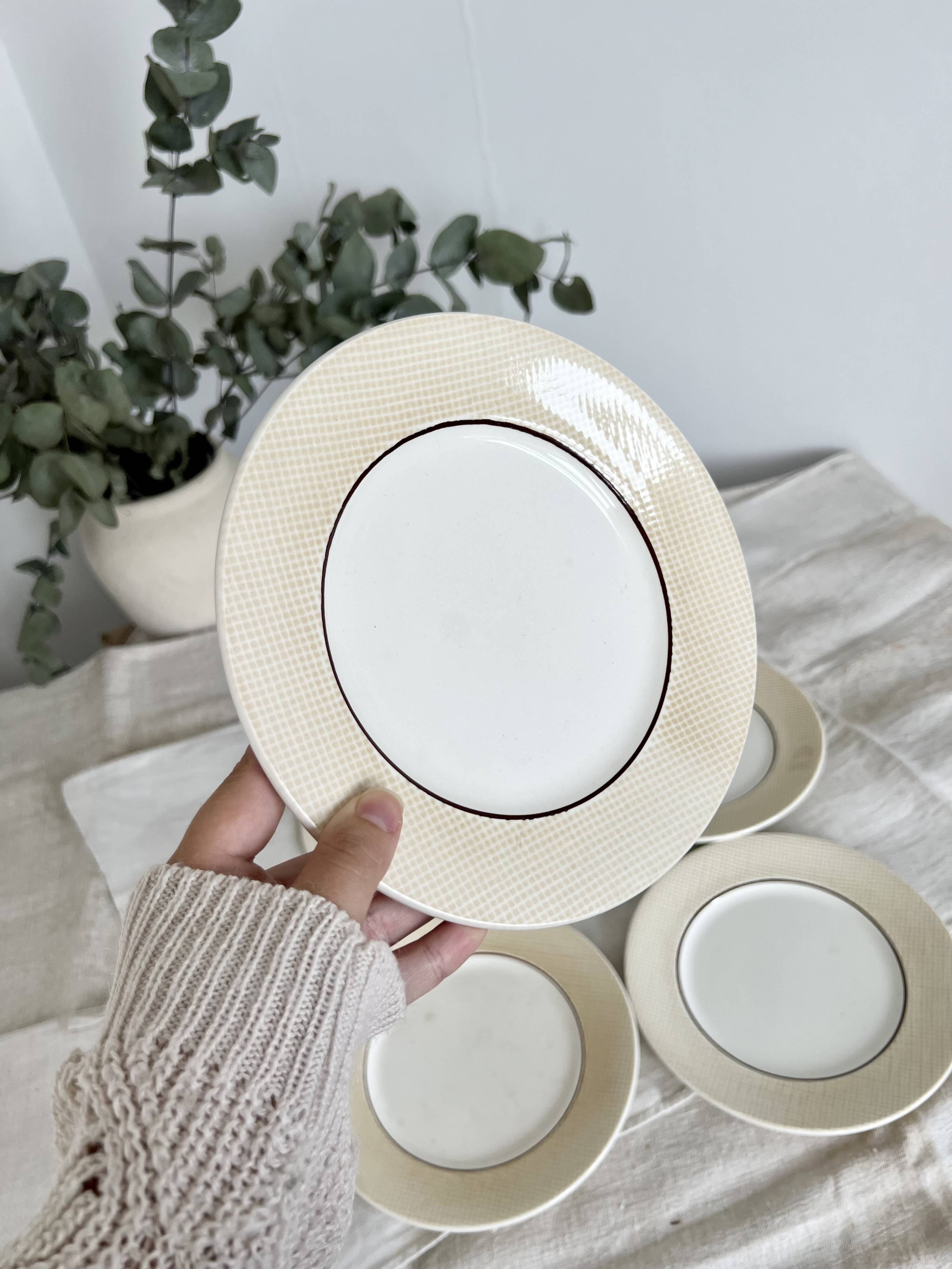 5 vintage earthenware dessert plates stamped Salins - Marli beige and white gingham