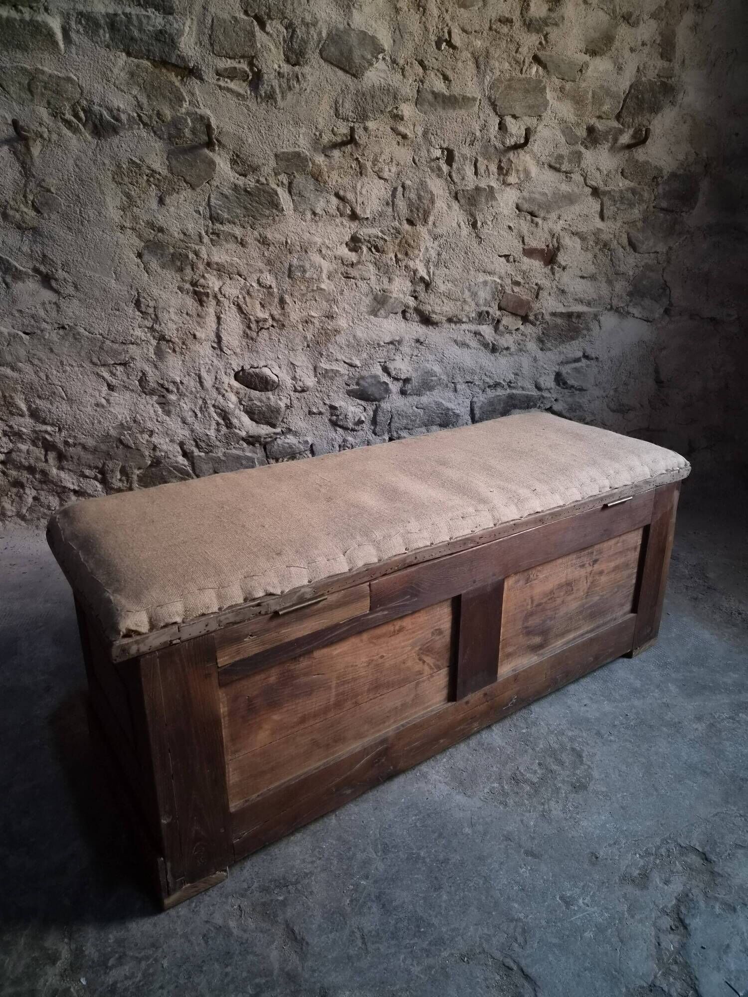 Antique French oak storage bench / blanket box, 1800–1850