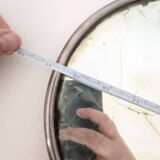 Plateau miroir ancien oval cadre en métal