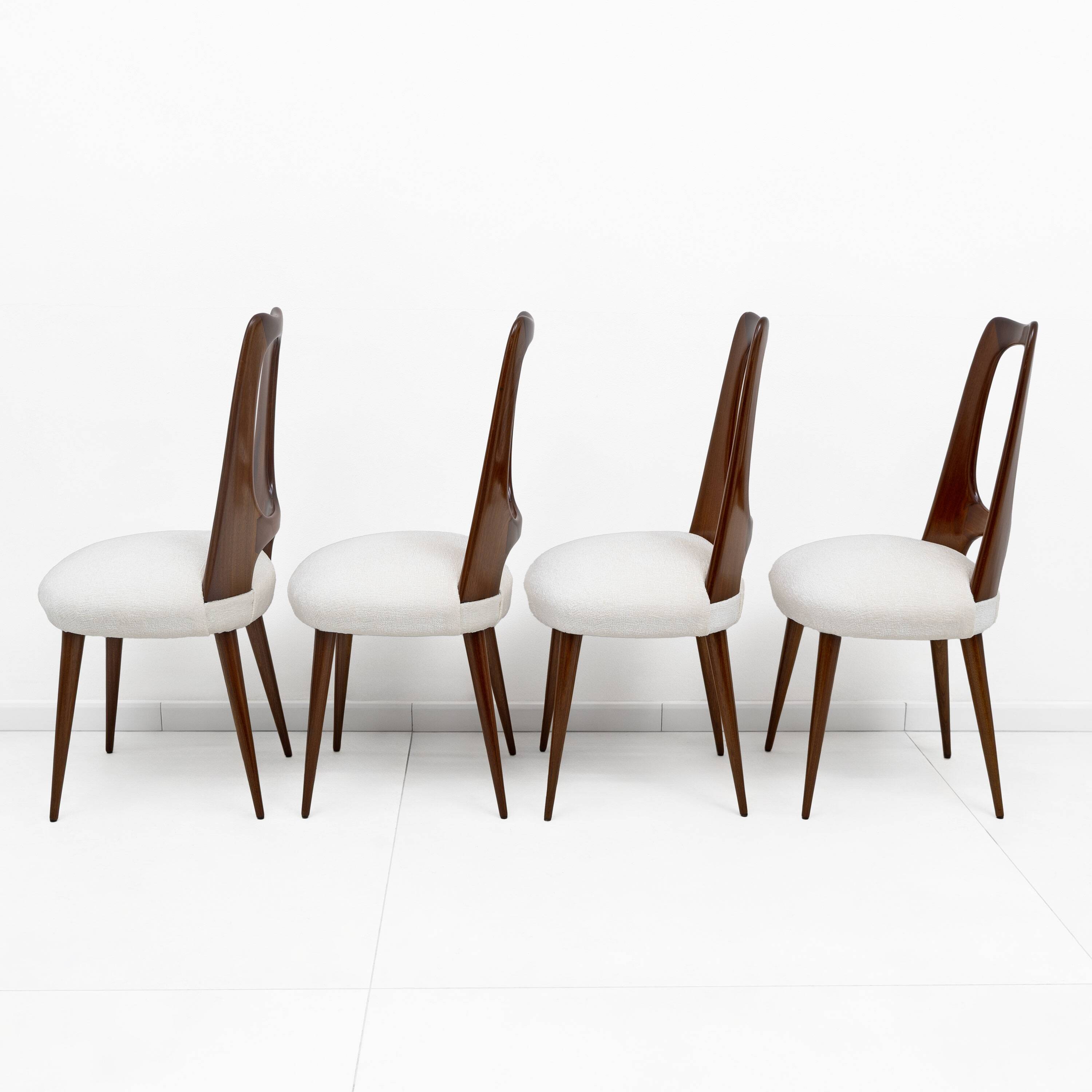 Set of Four Mid-Century Italian Walnut Dining Chairs by Vittorio Dassi, 50'