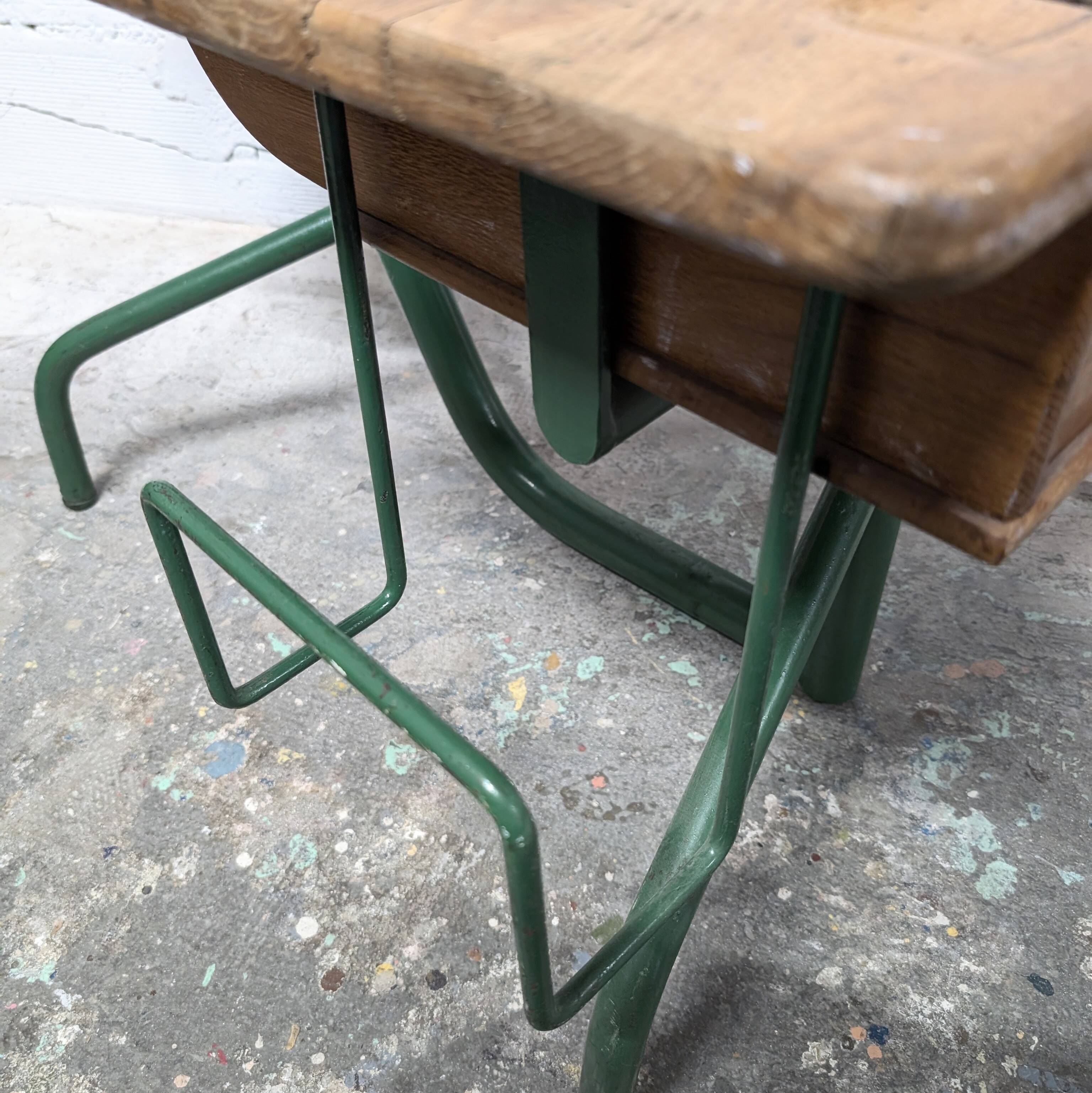 Vintage school desk – single-piece