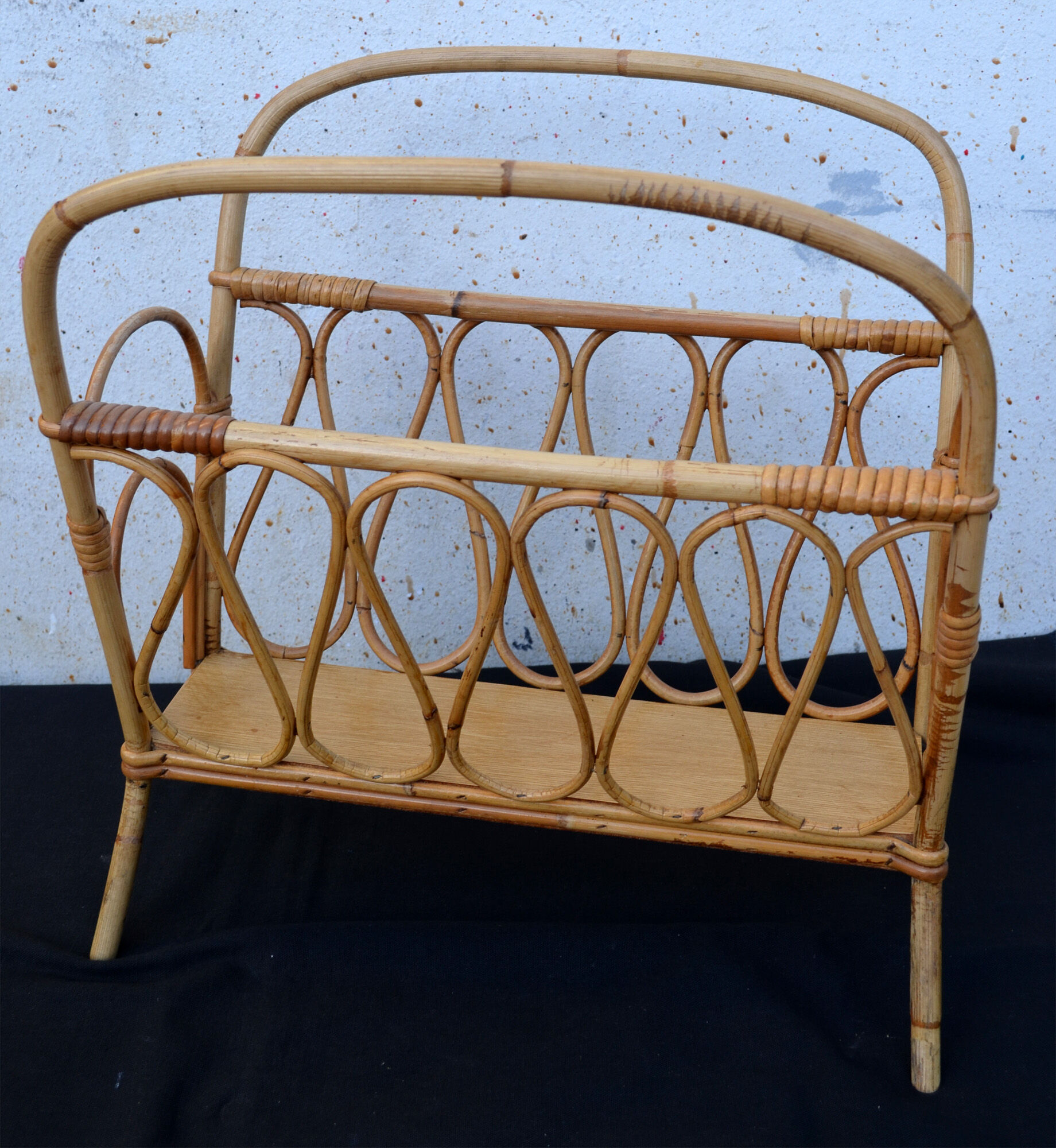 Magazine rack Wicker
