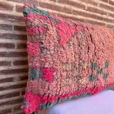 Magnifique coussin Kilim berbère vintage du Maroc