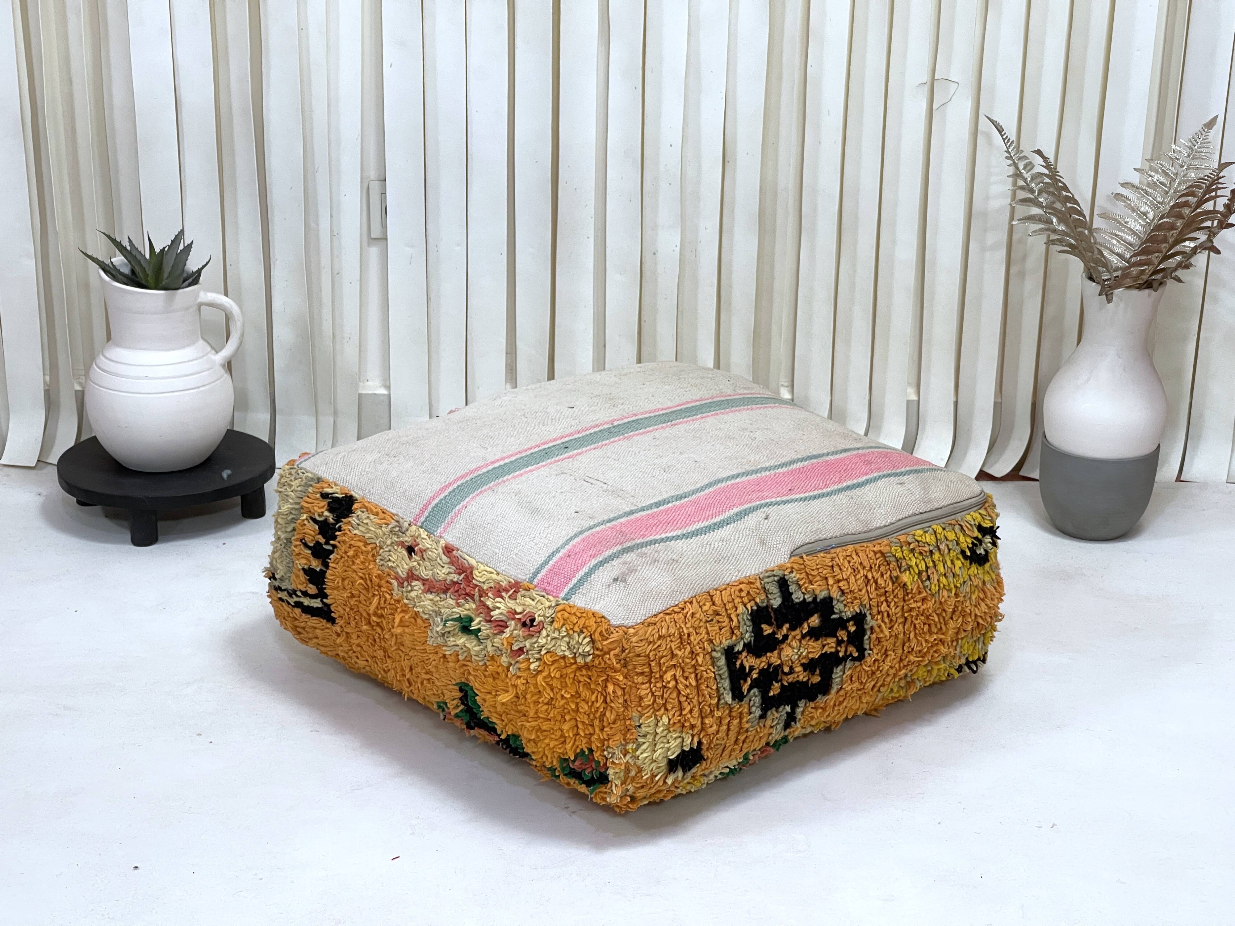 Floor cushion Cover, Berber Moroccan Floor cushion, Handwoven woolen pillowcase, Moroccan pouf, Squa