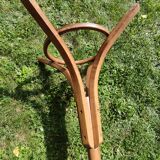 Baumann wooden parrot coat rack