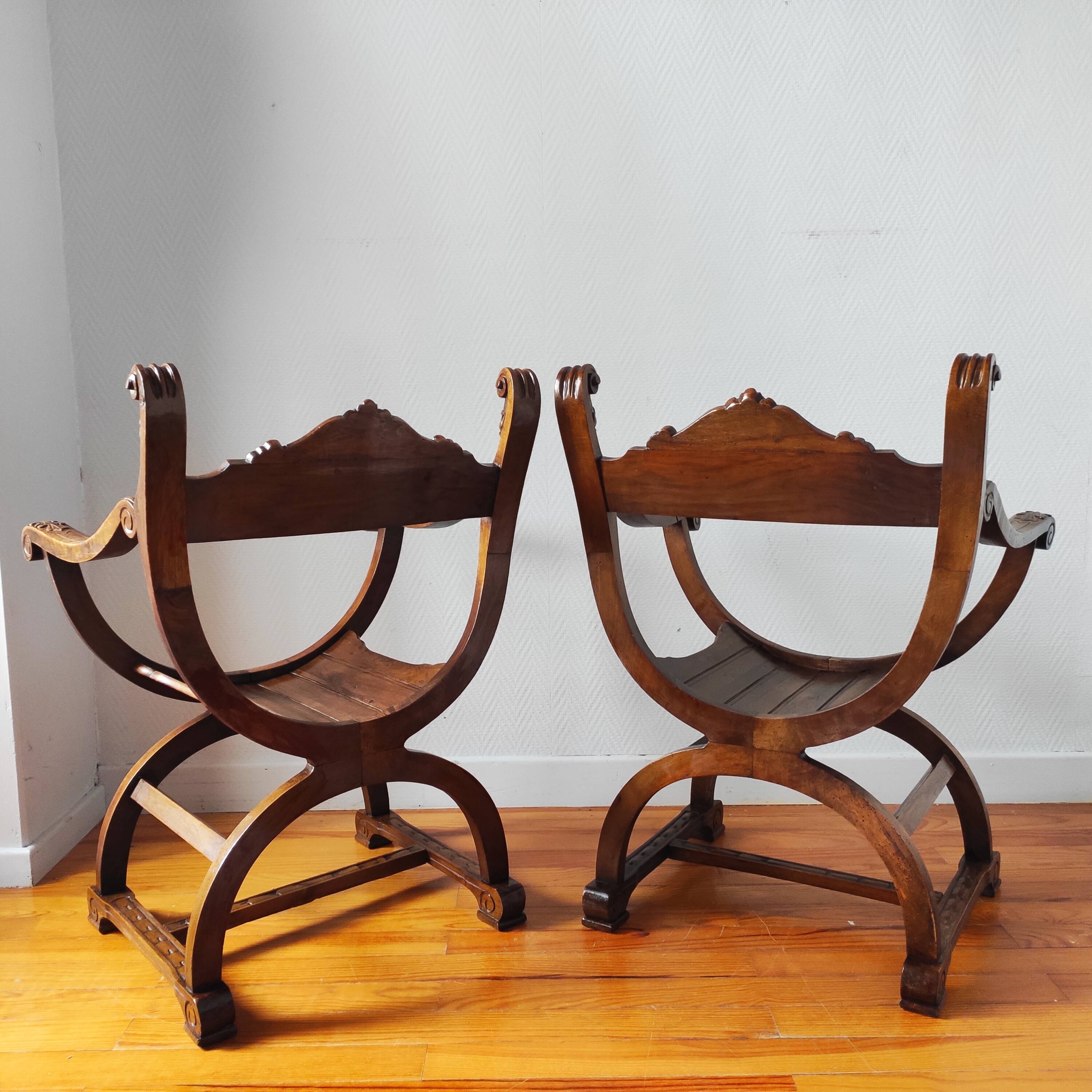 Pair of Dagobert walnut armchairs from the late 19th century