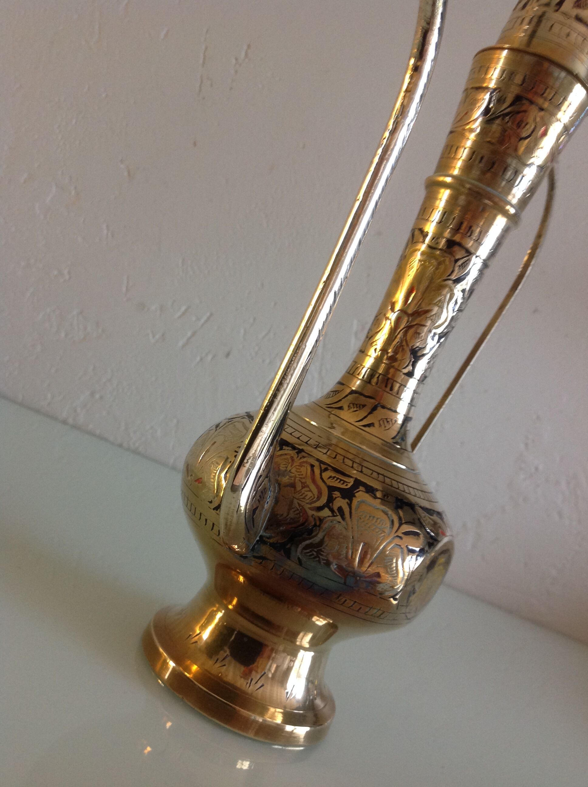 Indian brass theiere chiseled  vintage 70s