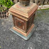 Large polychrome wooden column