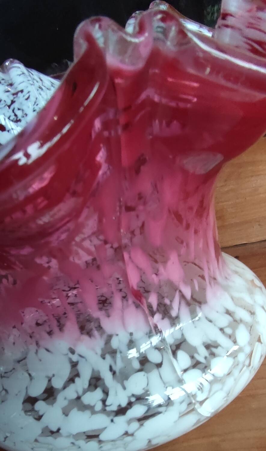 Old planter set and 2 Clichy glass vases