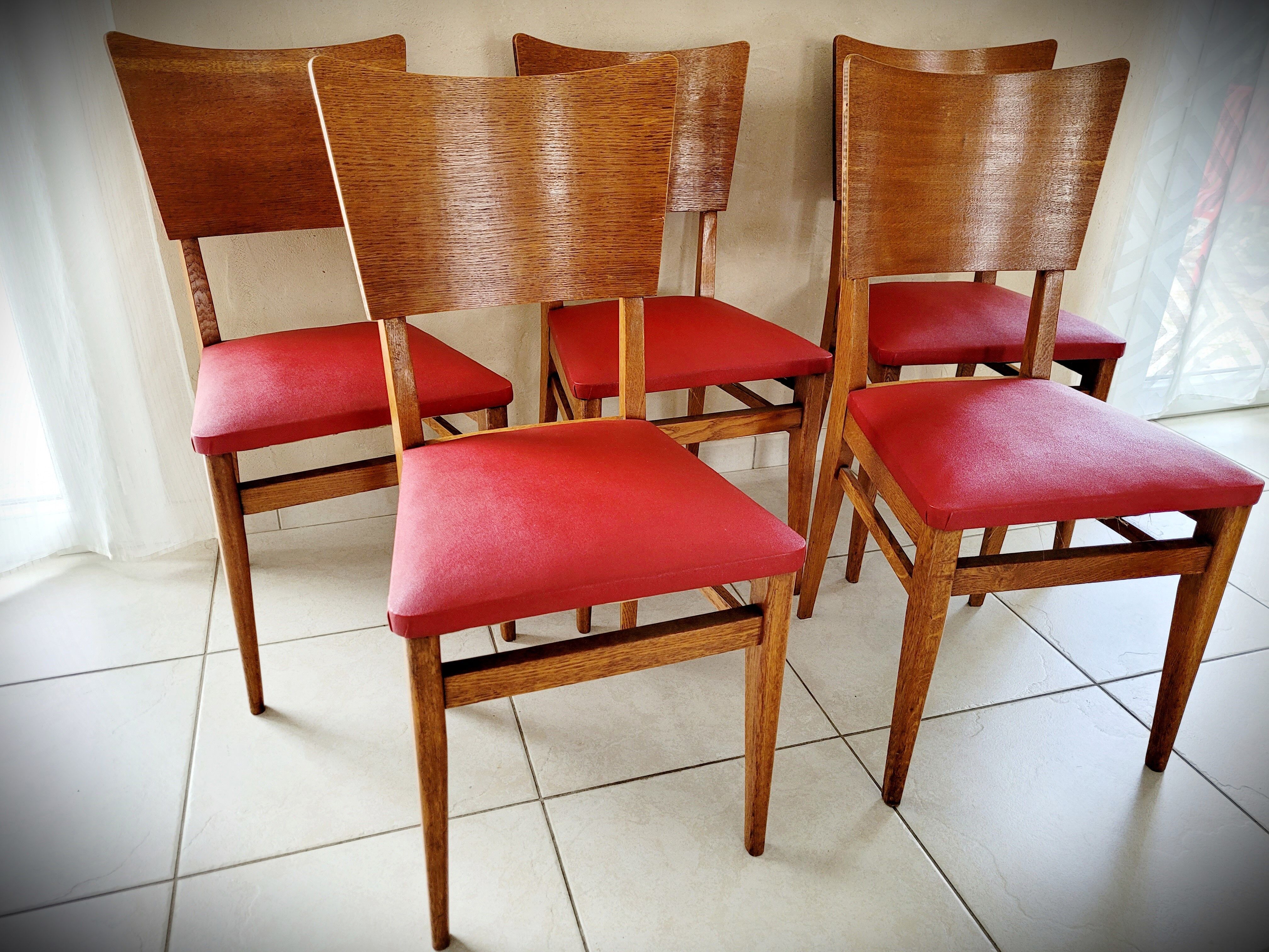 Lot de 5 chaises en chêne clair assise vinyle