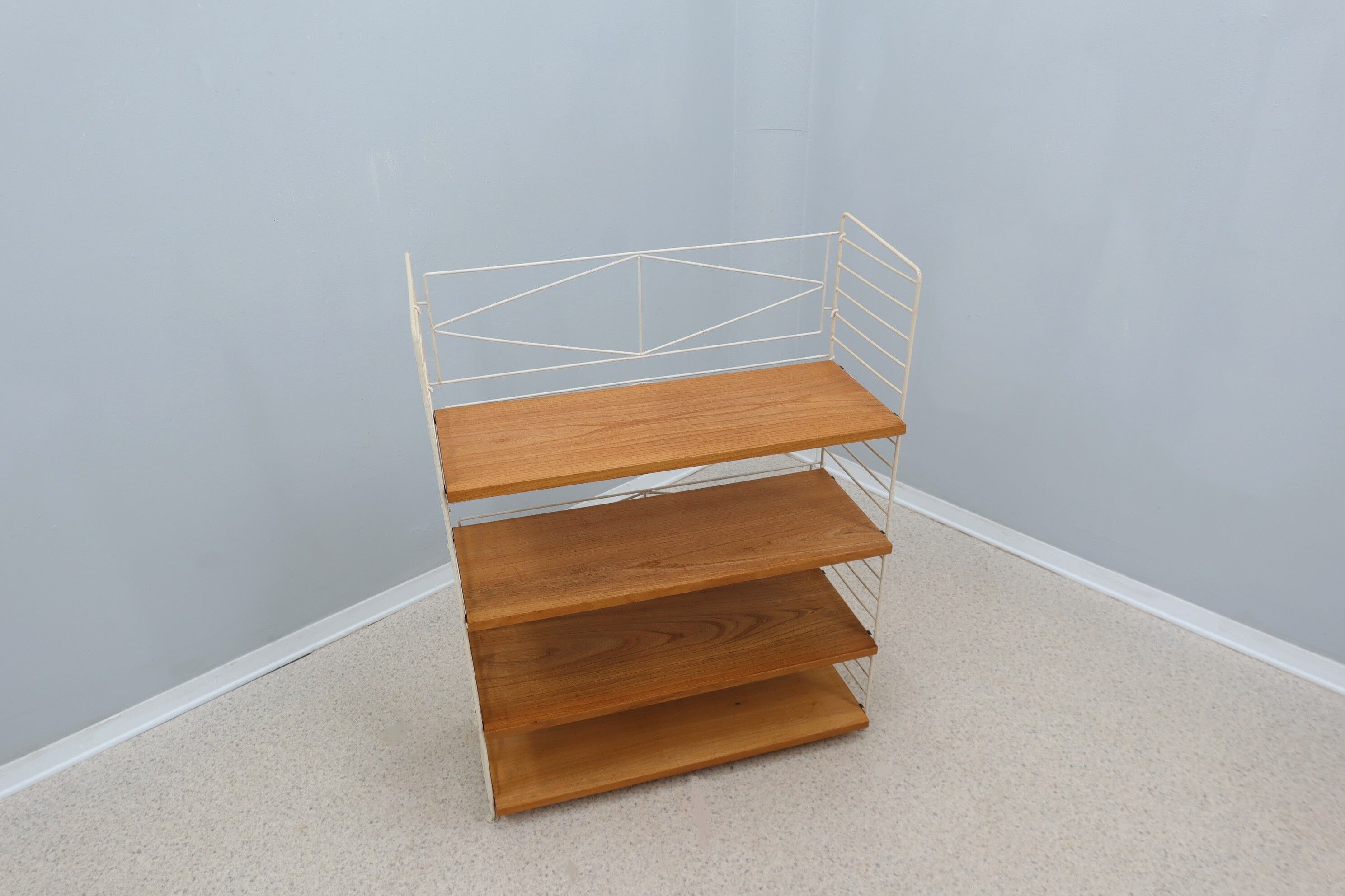 String system vintage shelves 1960s