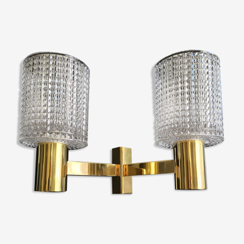 Double Scandinavian wall lamp in solid brass and crystal, Carl Fagerlund 1960