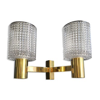 Double Scandinavian wall lamp in solid brass and crystal, Carl Fagerlund 1960