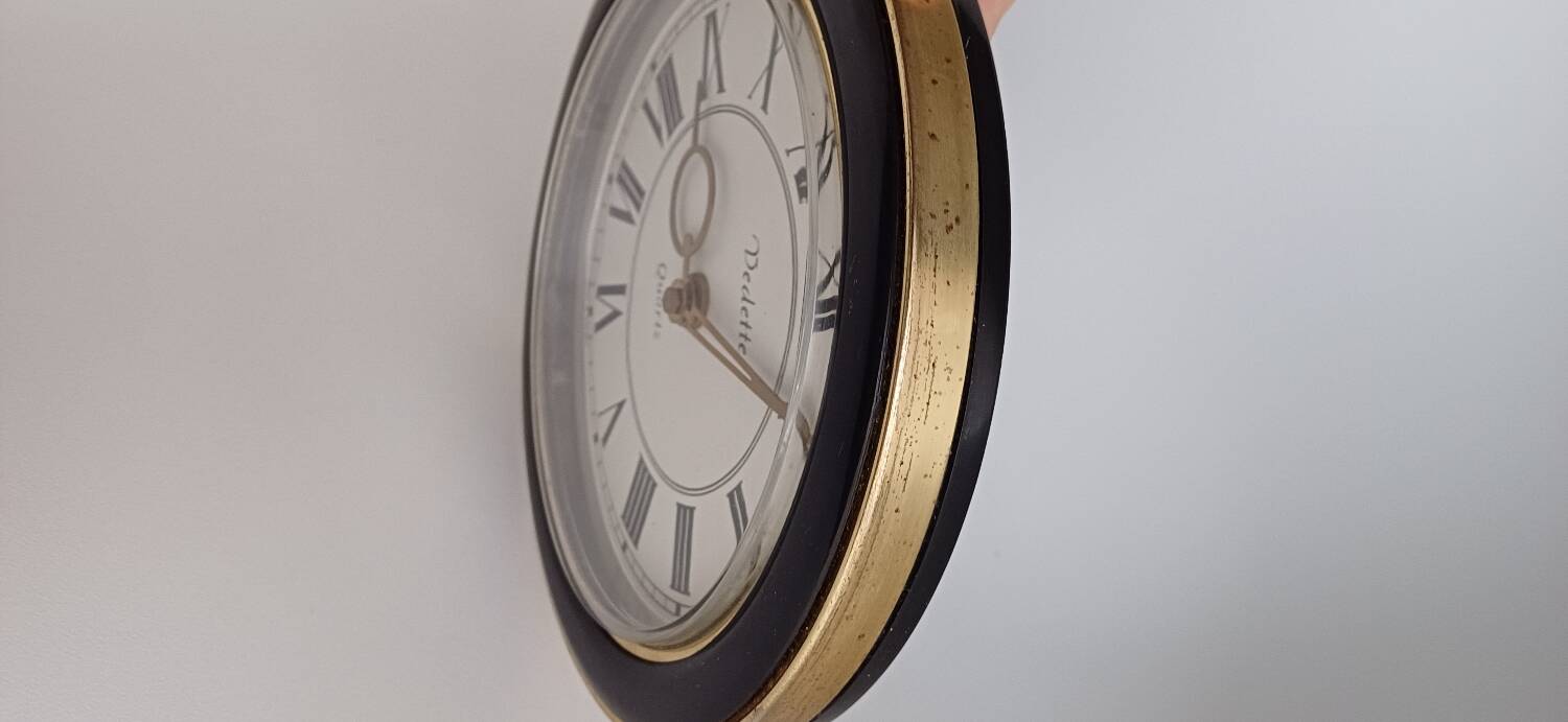 Featured Clock