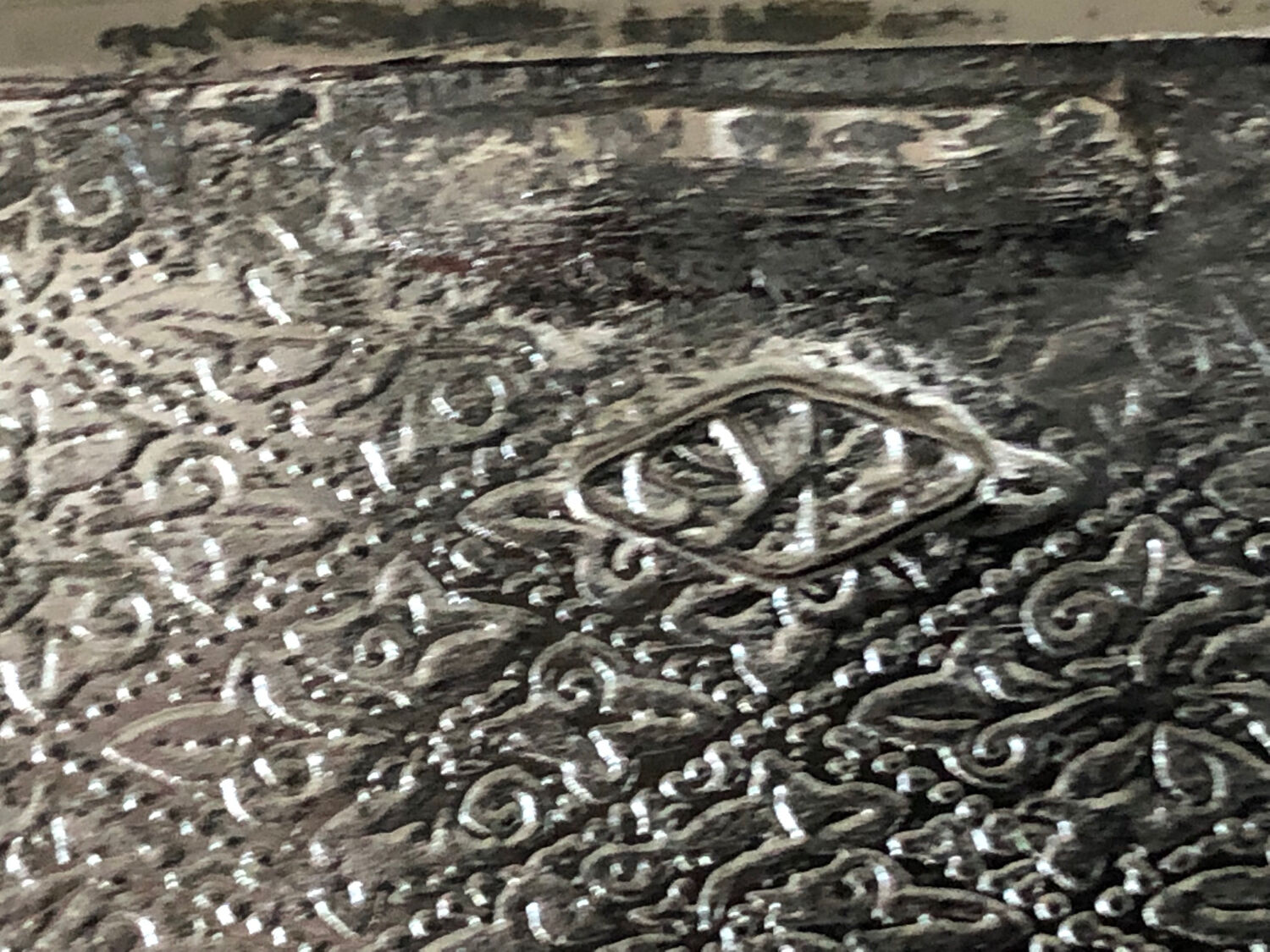 Silver metal jewelry box