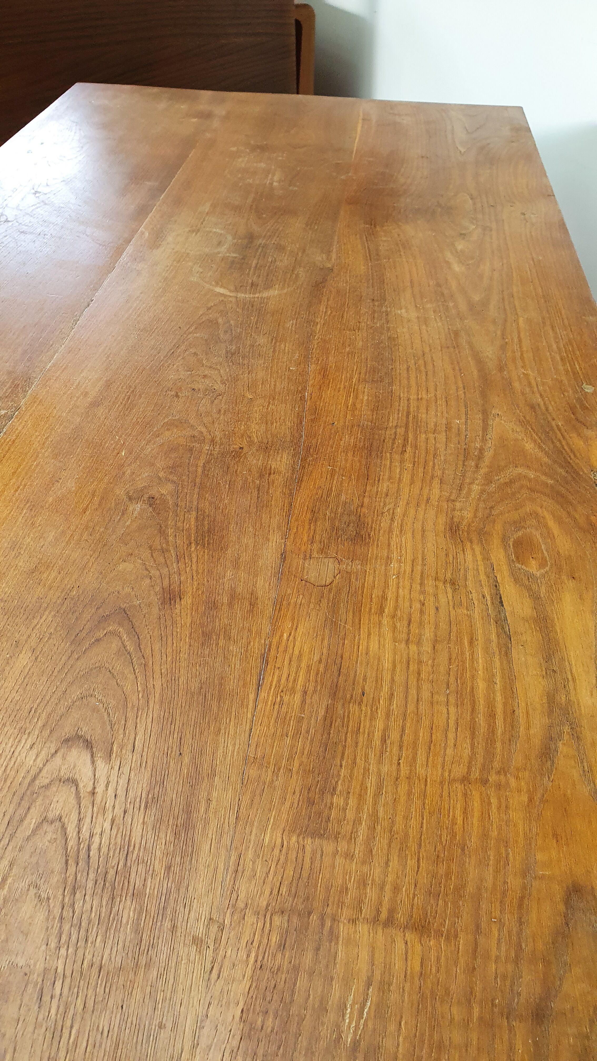 Ensemble table de ferme et 6 chaises Mouettes de Baumann