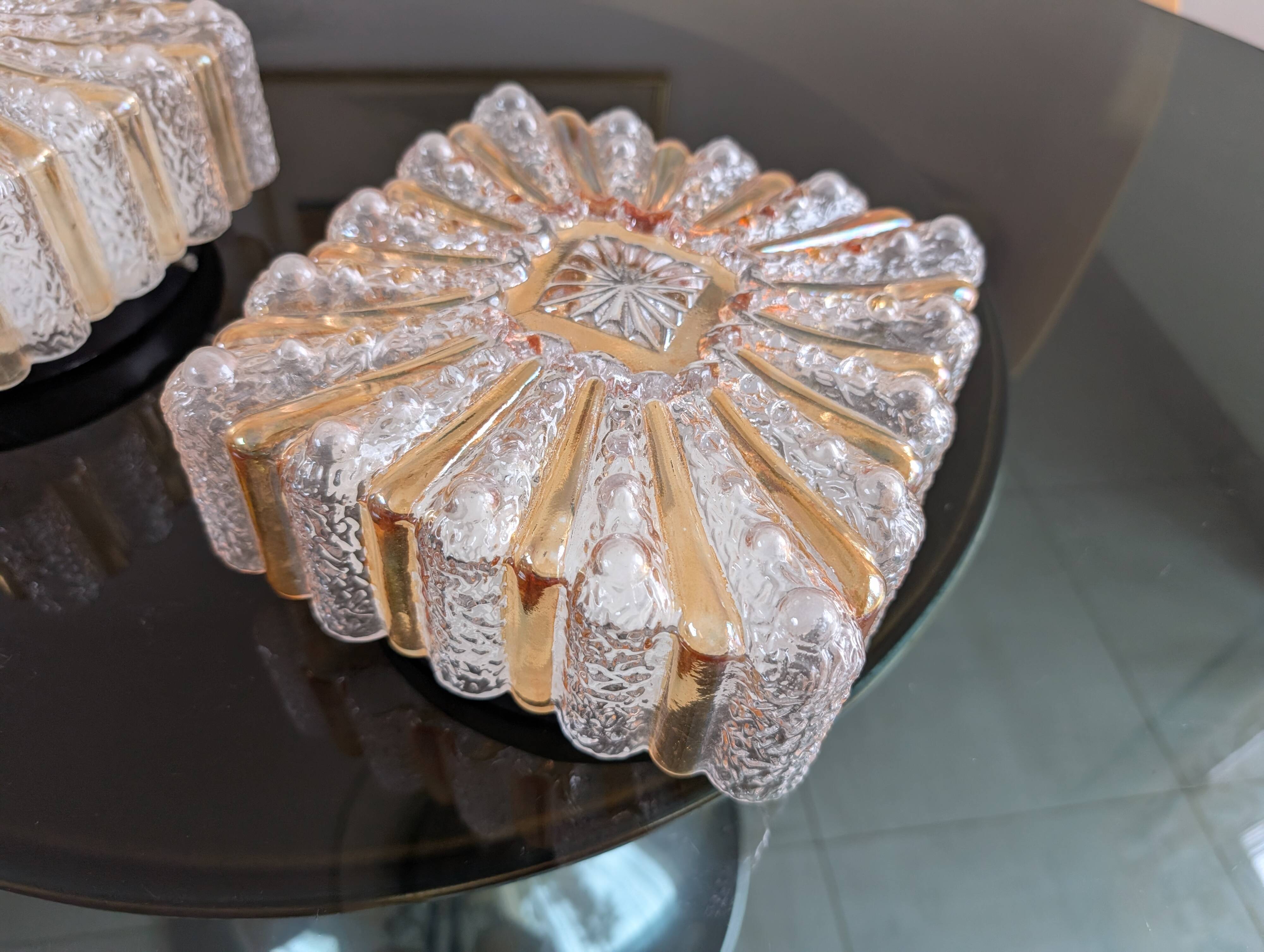 Paire de plafonniers verre teinté années 70