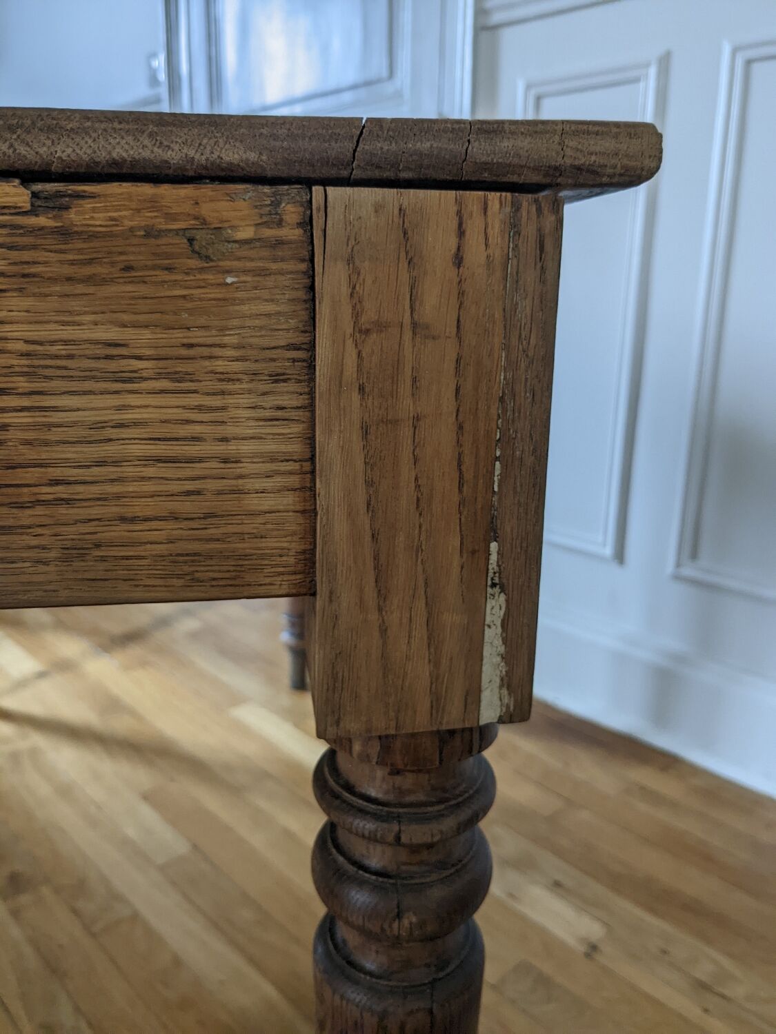 Farm table with turned legs