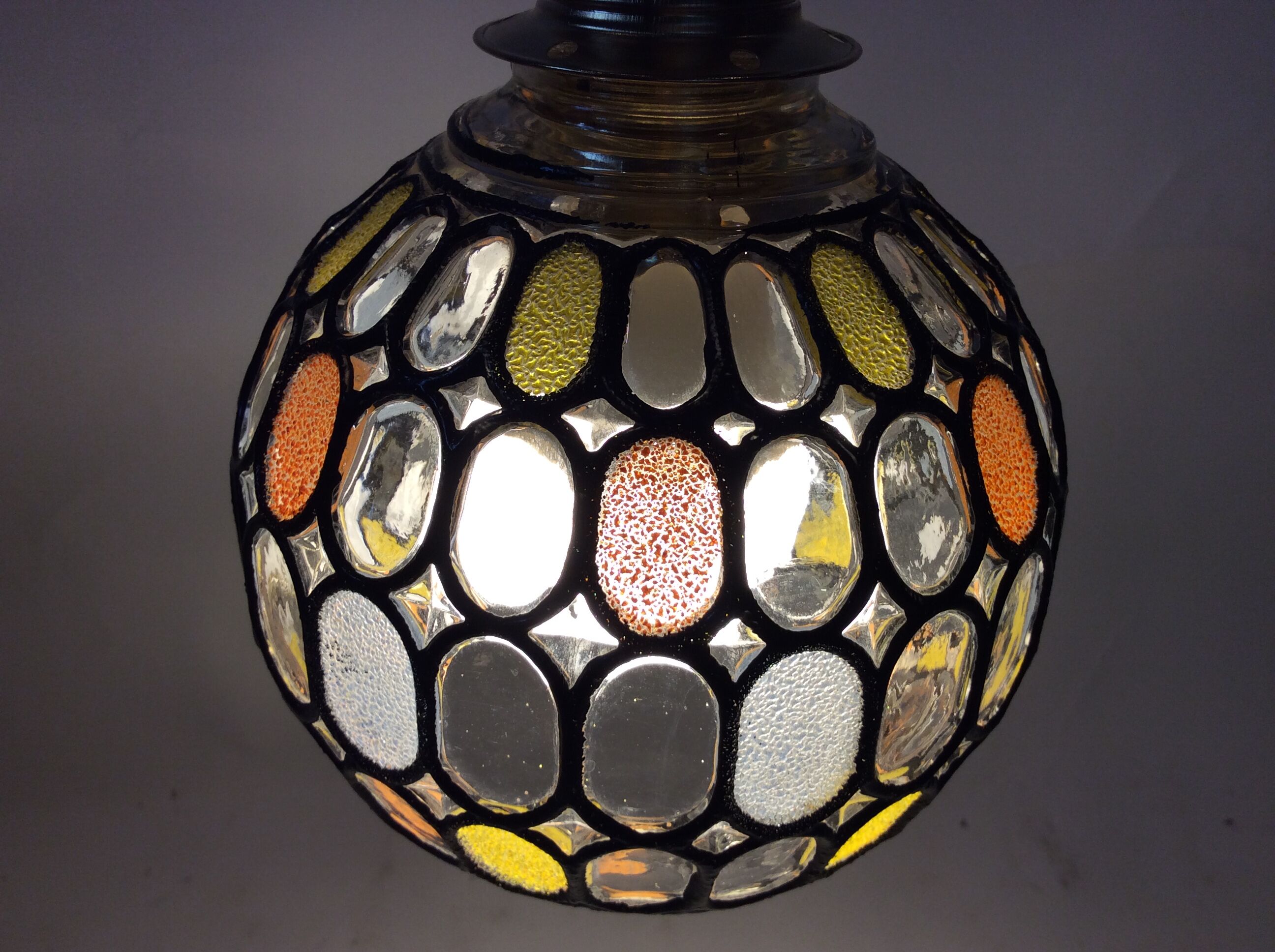Vintage ball hanging lamp