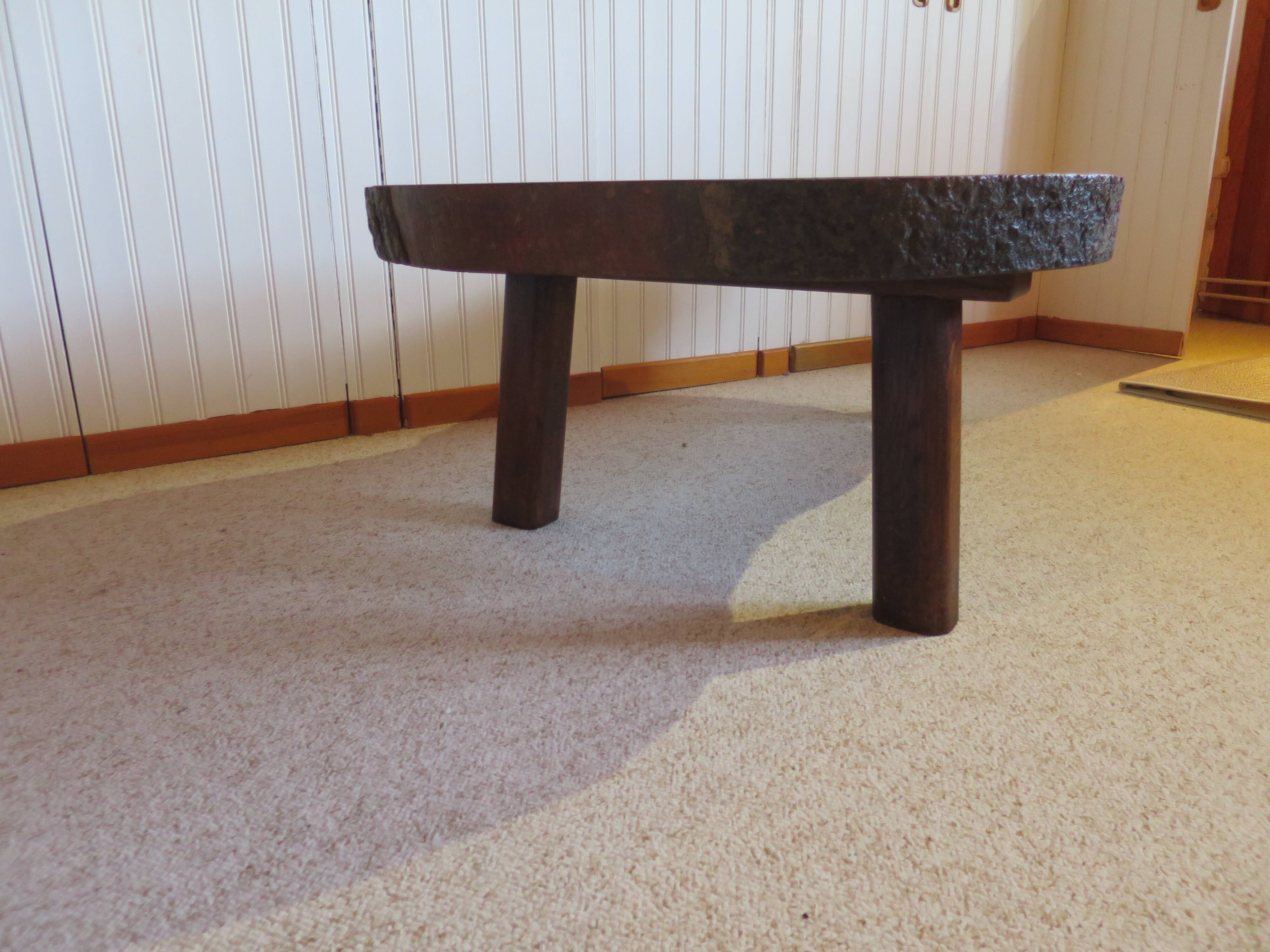 Tripod coffee table - solid okoumé wood - organic shape - brutalist style