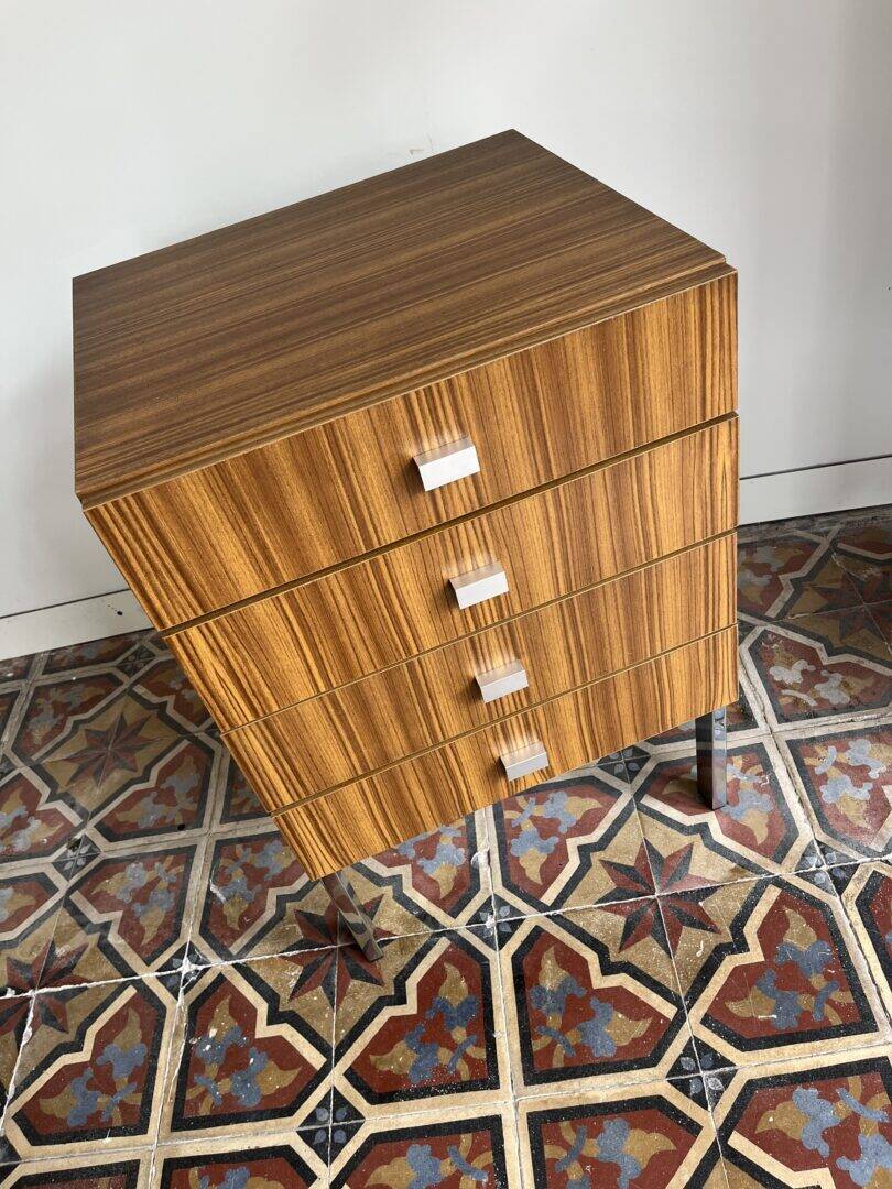 Chest of drawers, Pierre Guariche for Meurop 1960