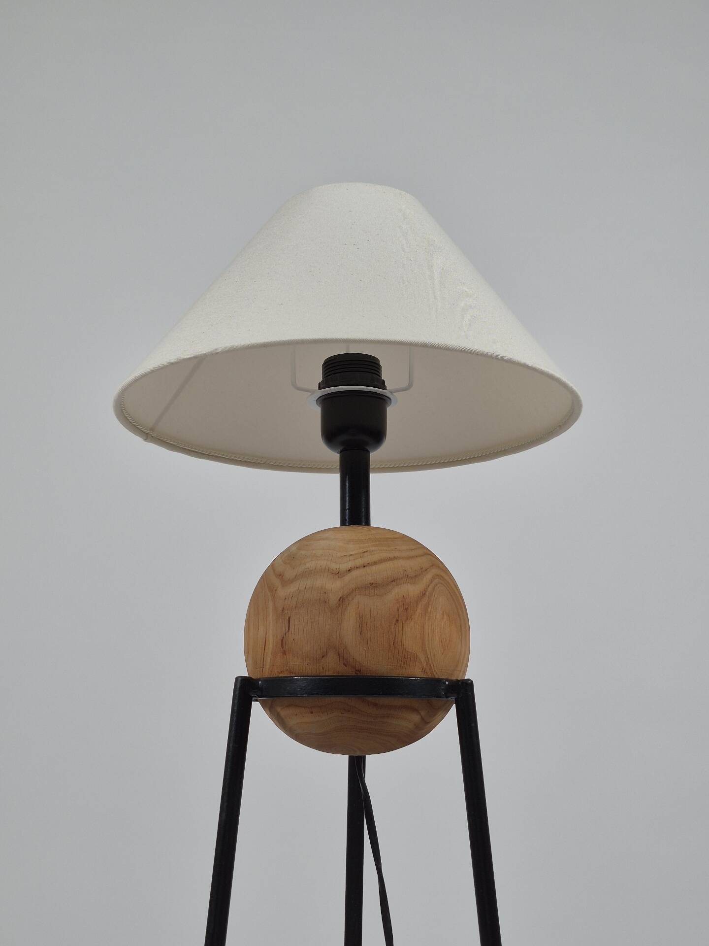Vintage postmodern minimalist floor lamp