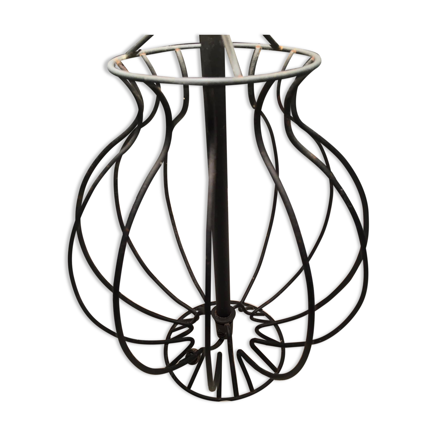 Black metal lamp foot