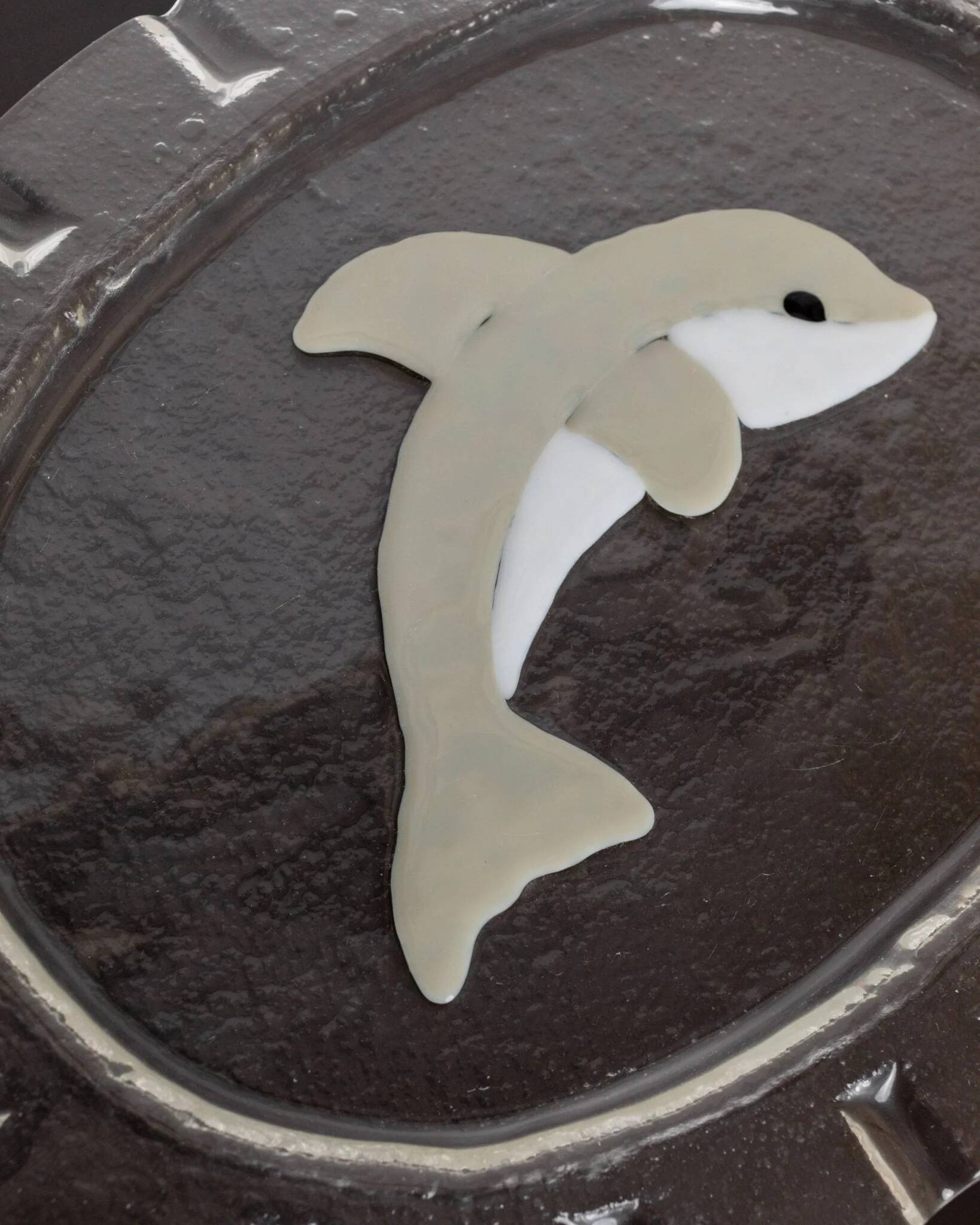 Vintage Murano glass serving platter with dolphin decoration, Italy, 1980s.