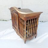 Provençal bread box