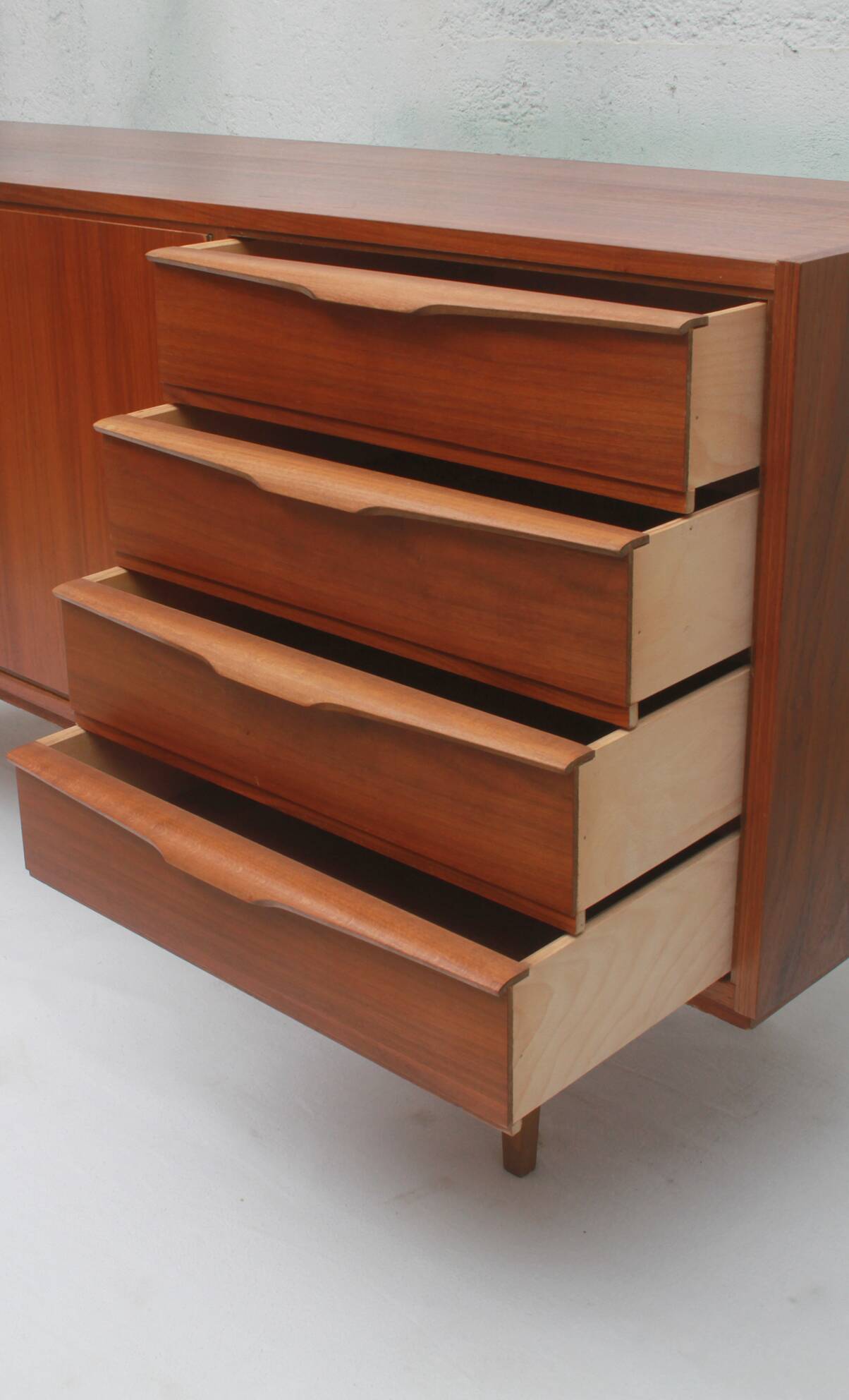 1960s sideboard in walnut with 4 drawers