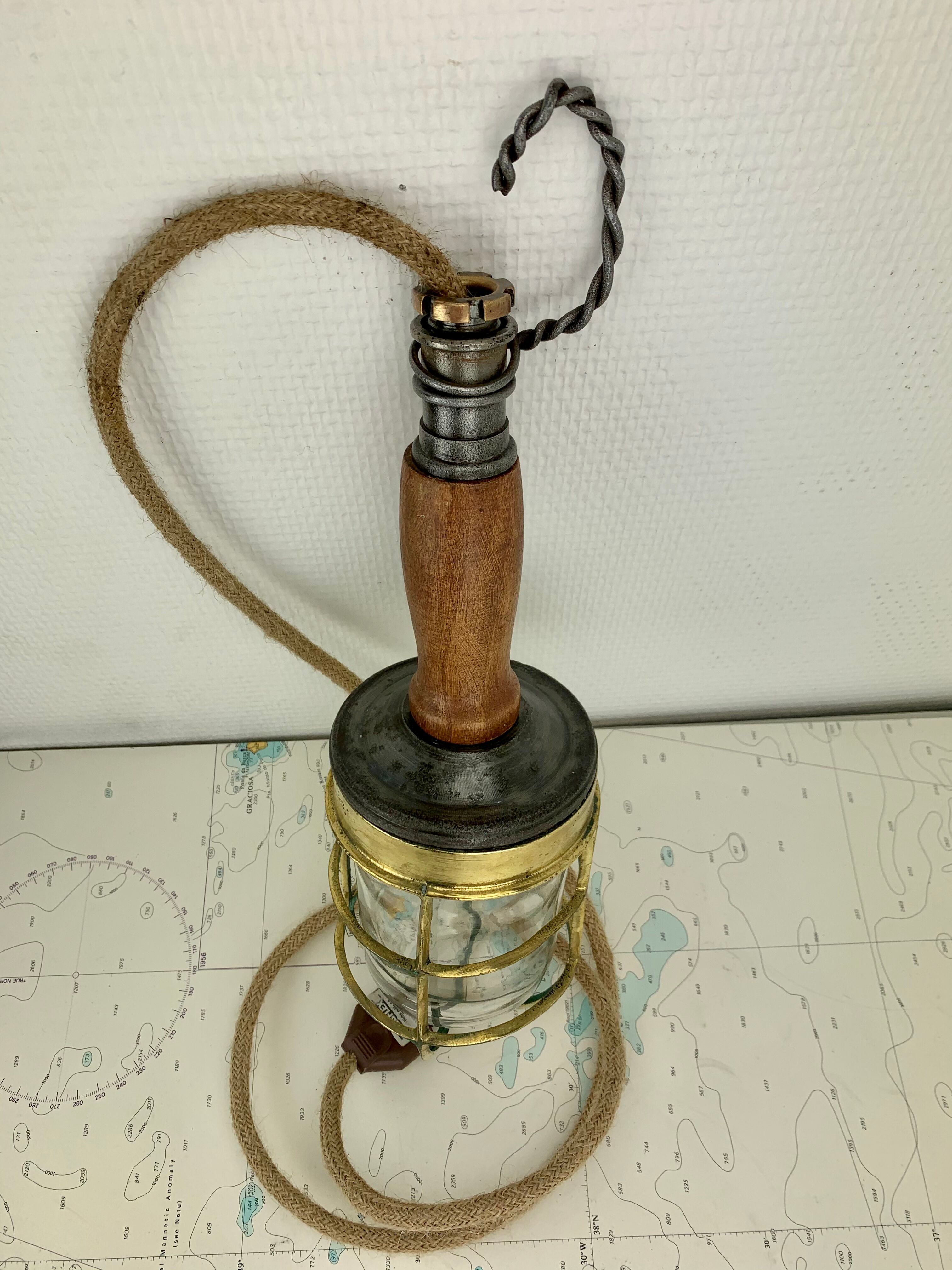 Marine Japan lamp