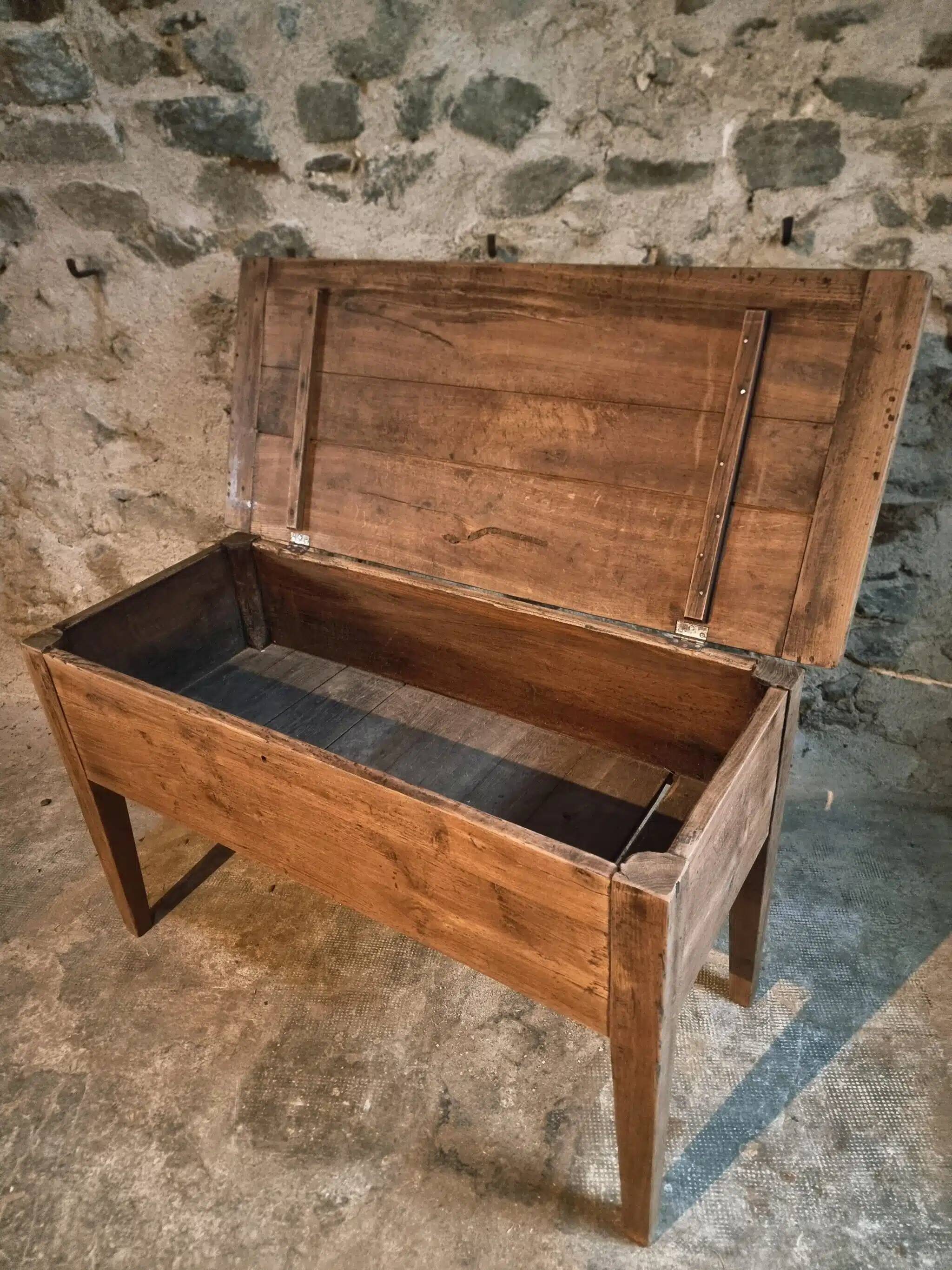 Ancien pétrin français en chêne, XIXe siècle