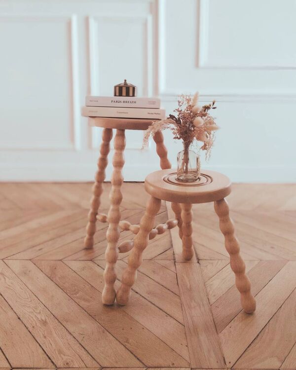 Grand tripode/ table de chevet/ tabouret vintage rénové, années 70