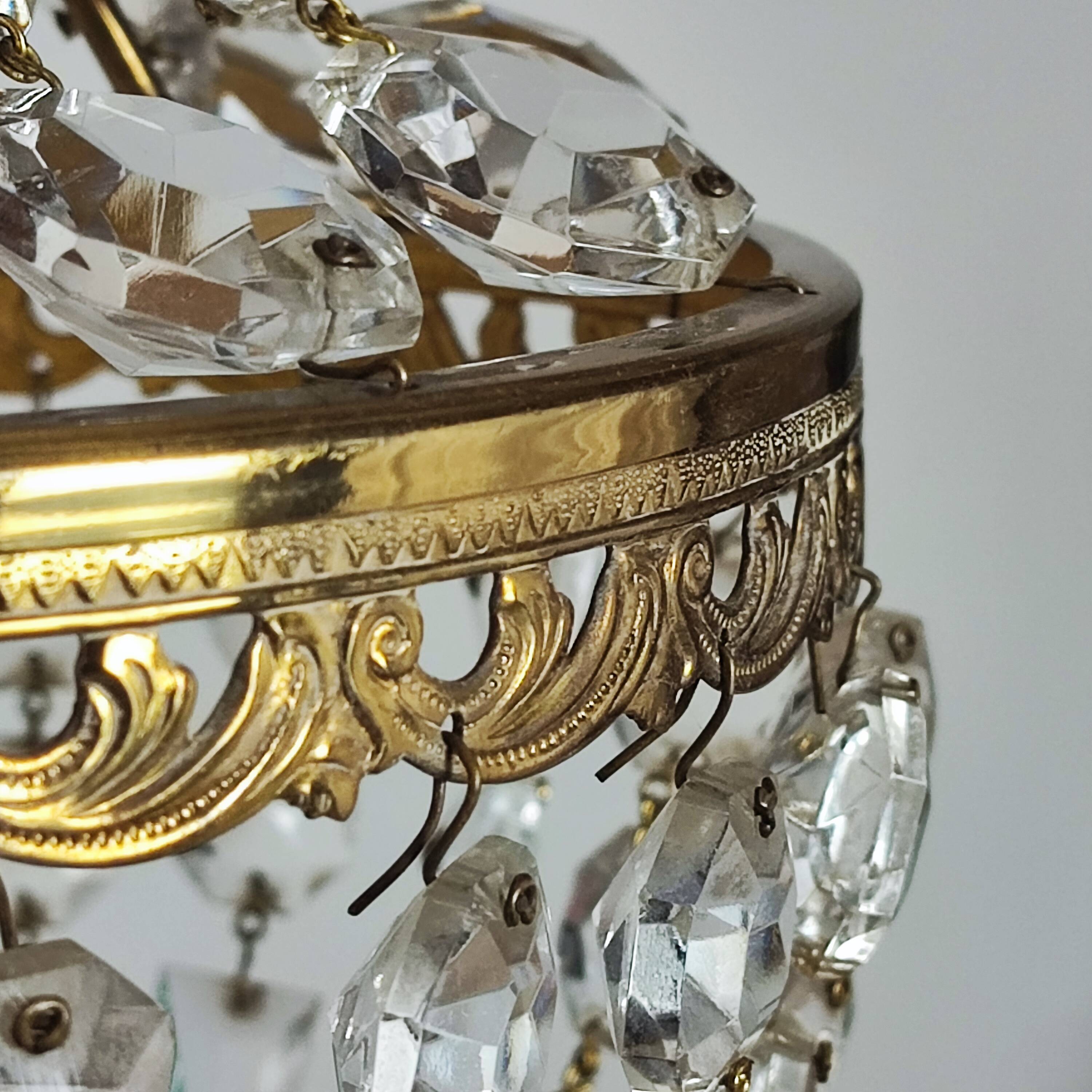 Hot air balloon pendant chandelier