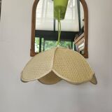 Flower suspension: vintage