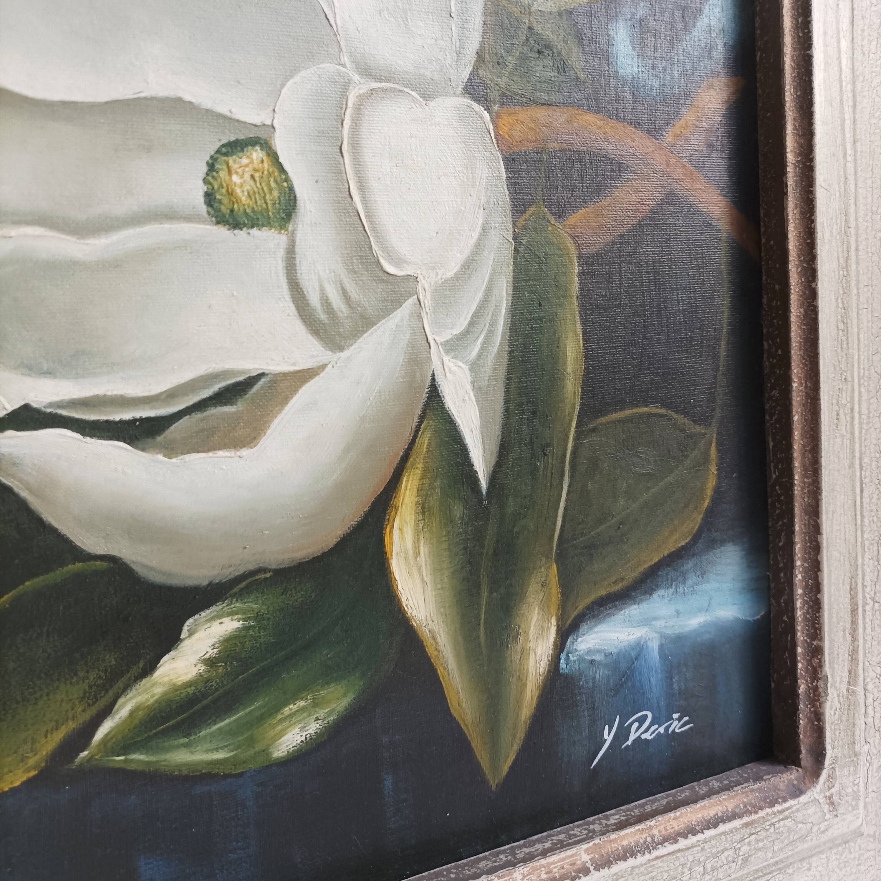 Signed painting on canvas, still life with magnolias