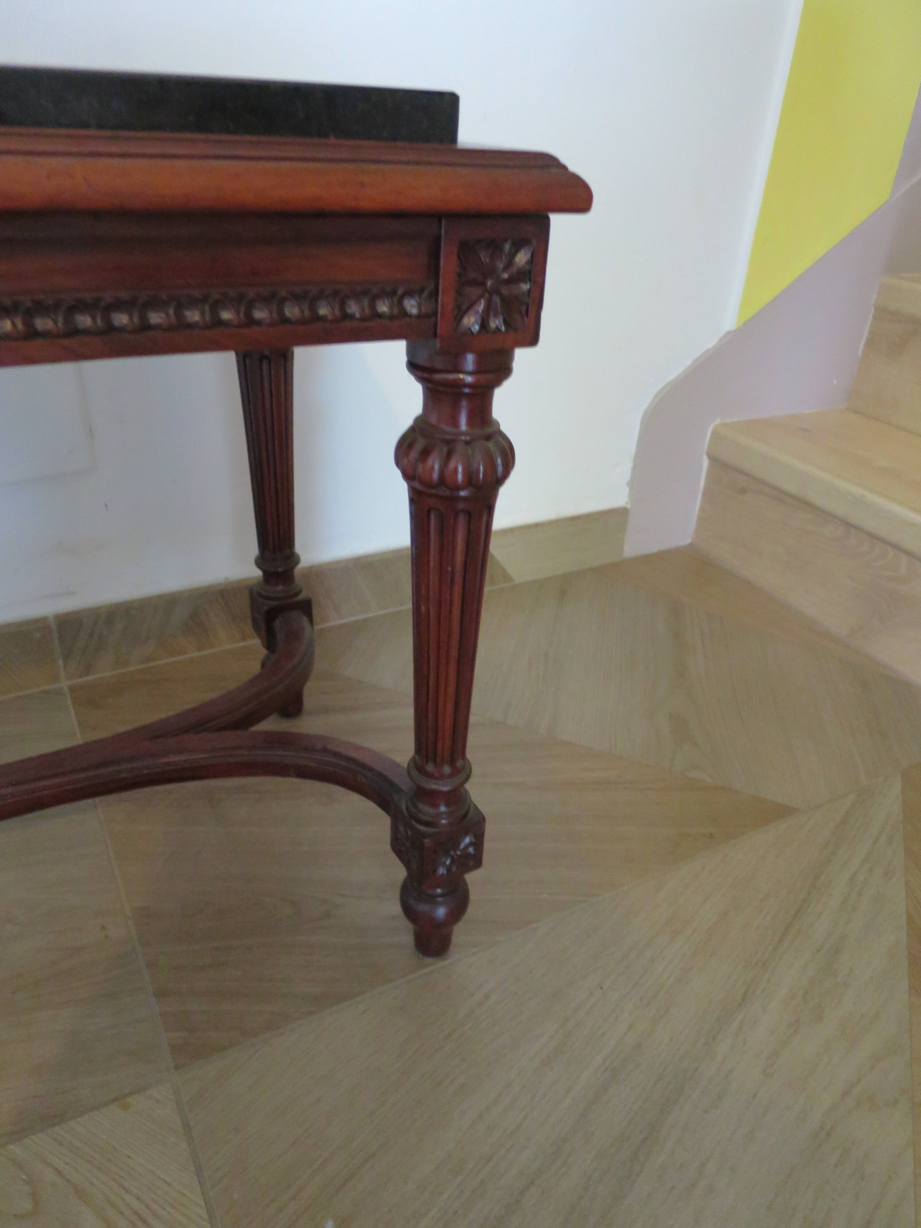 Coffee table - black marble top - Louis XIII style - H-shaped crossbar base