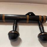 Wooden coat rack with 4 hooks