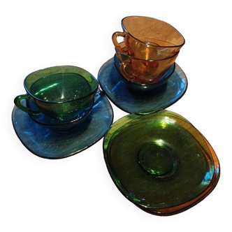 Cups and saucers