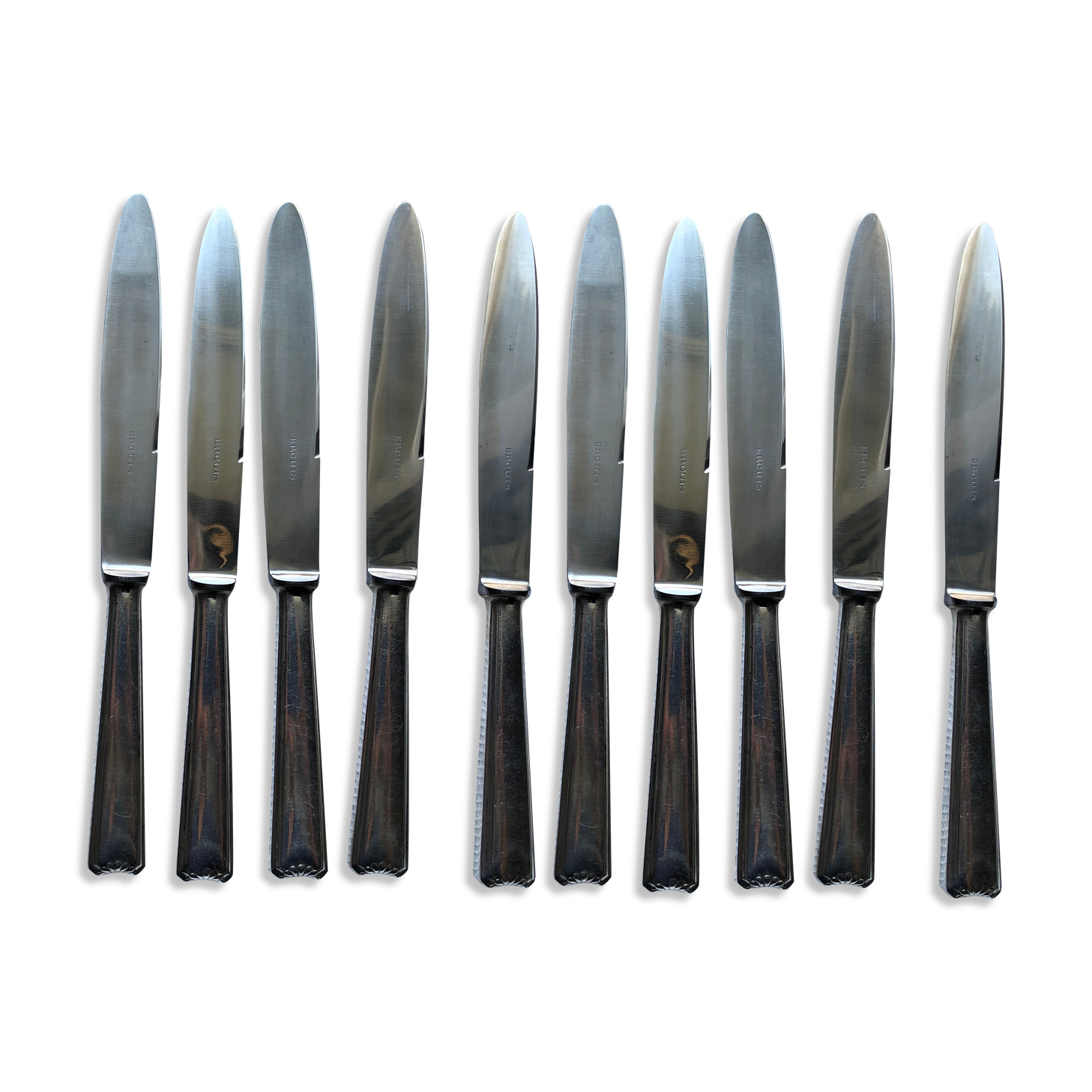 Série de 10 couteaux de table ercuis métal argenté