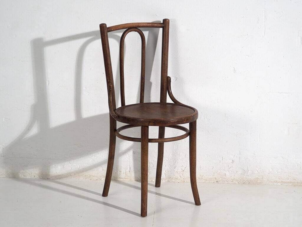 Antique dining chairs (c.1920). Set of 6 pieces no.3
