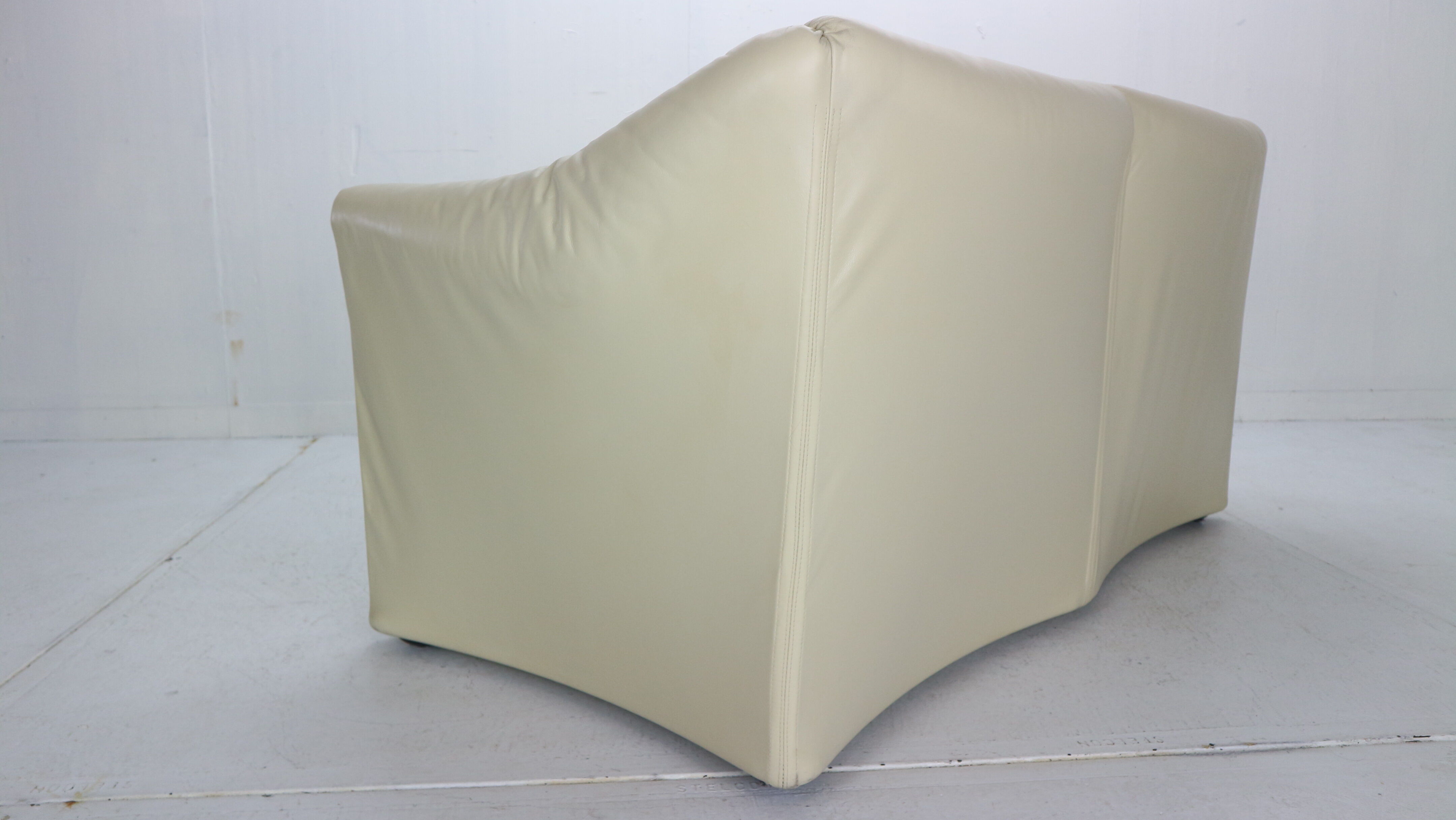 Leather sofa Mario Bellini "Tentazione" for Cassina, 1970s