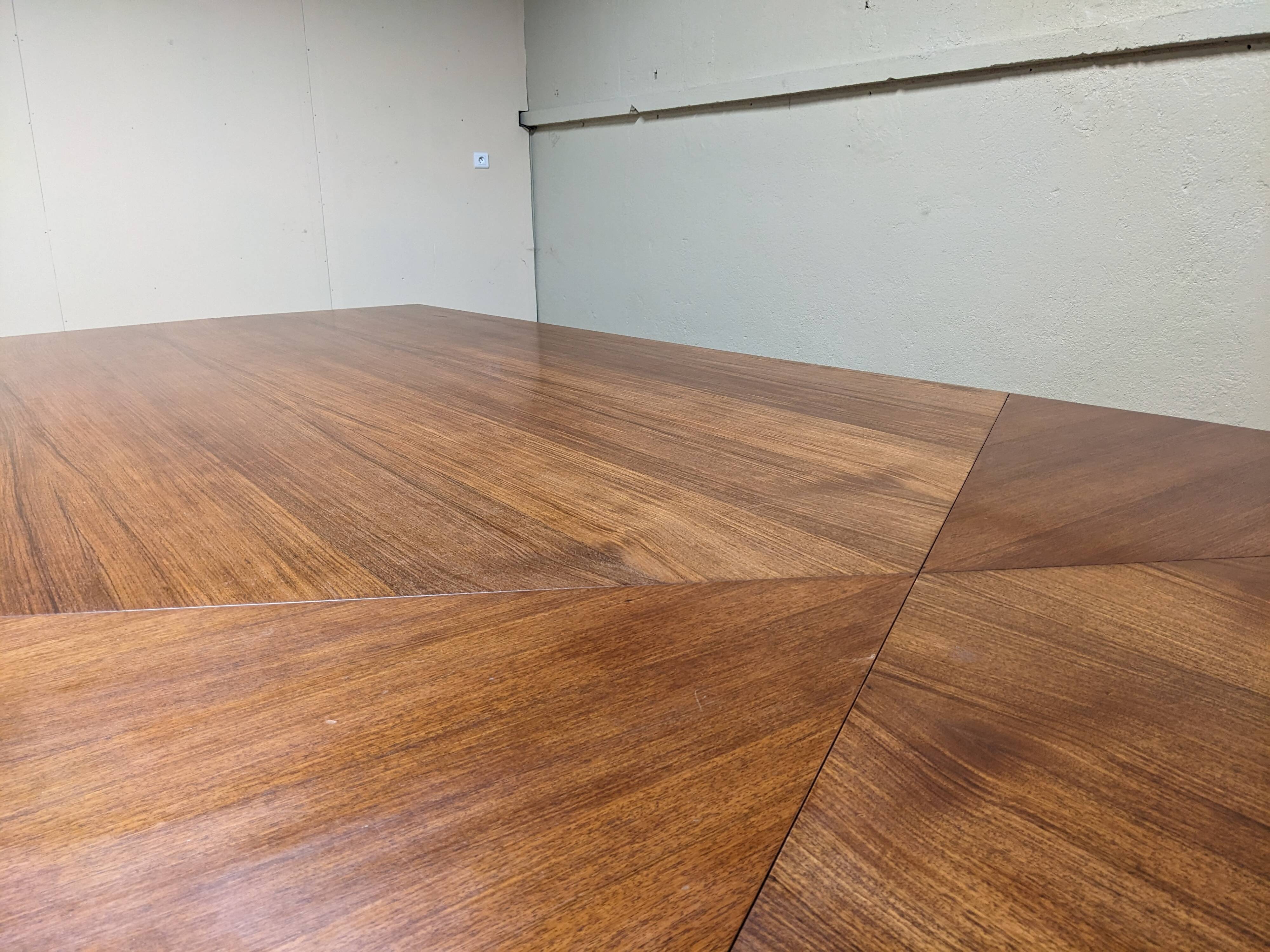 Rosewood conference table by Osvaldo Borsani for Tecno 1968